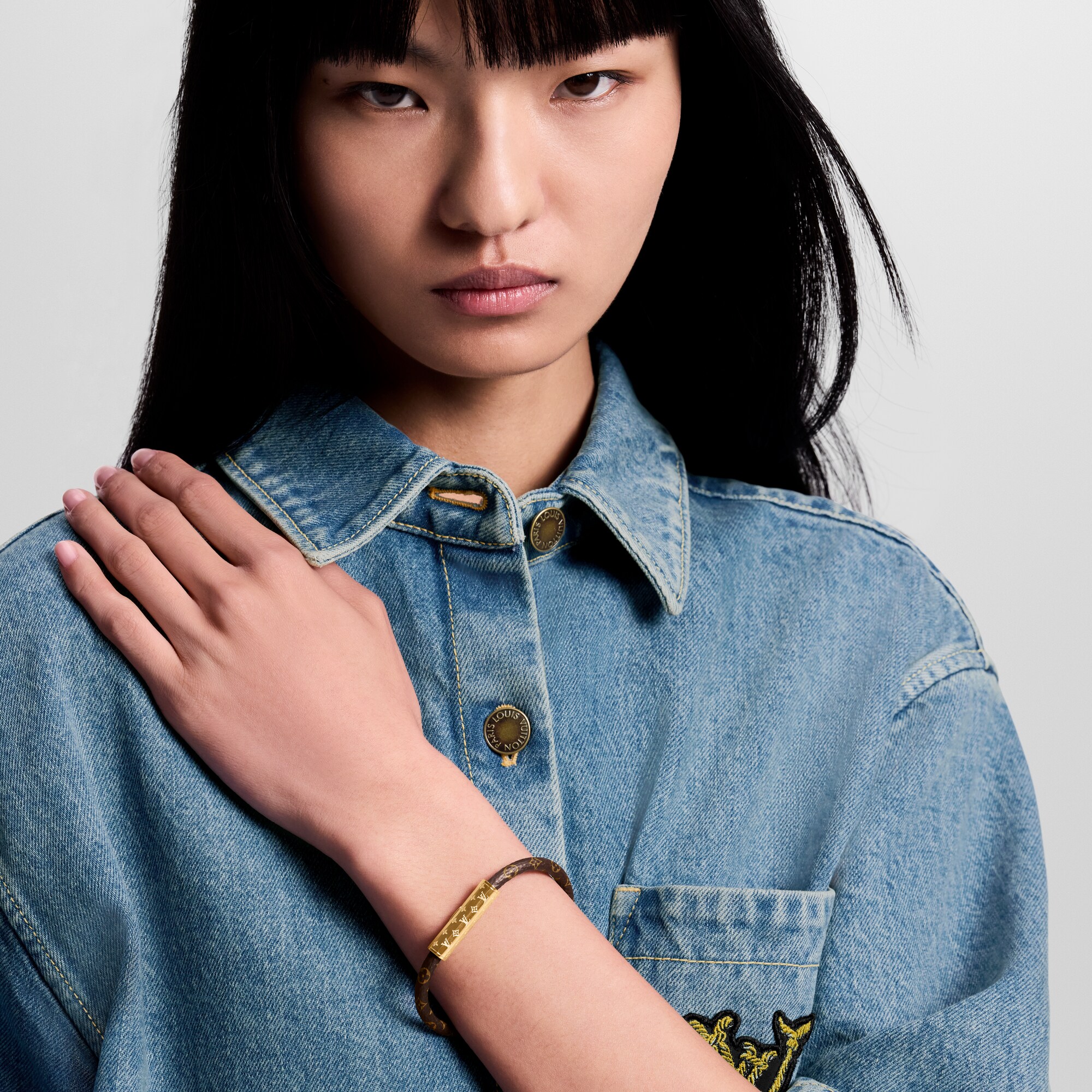 LV Confidential Armband Monogram Canvas Damen Modeschmuck Alle Modeschmuckstücke | LOUIS VUITTON (Zoom)