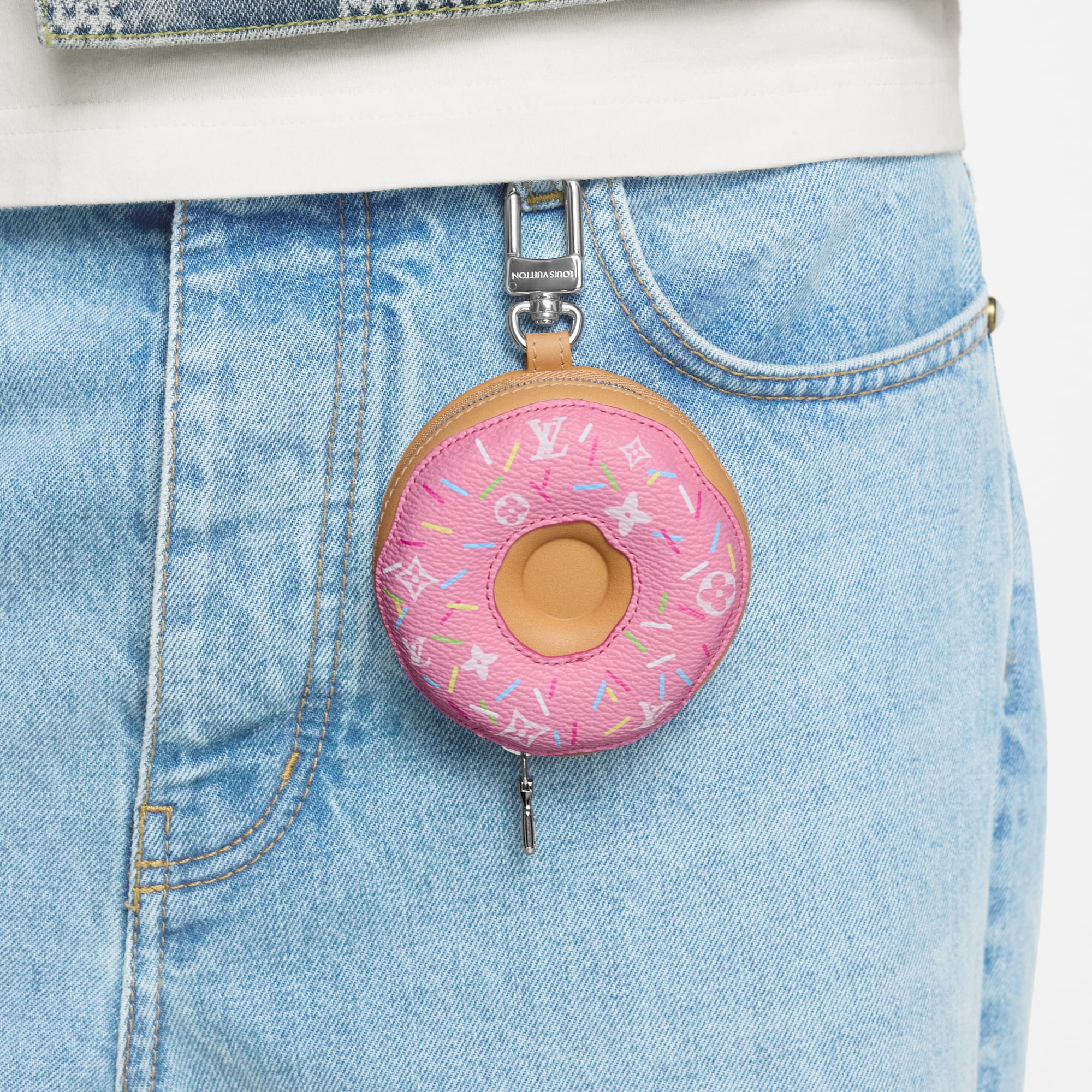 LV Donut Taschenschmuck S00 Herren Accessoires Schlüsselanhänger und Taschenschmuck | LOUIS VUITTON (Zoom)