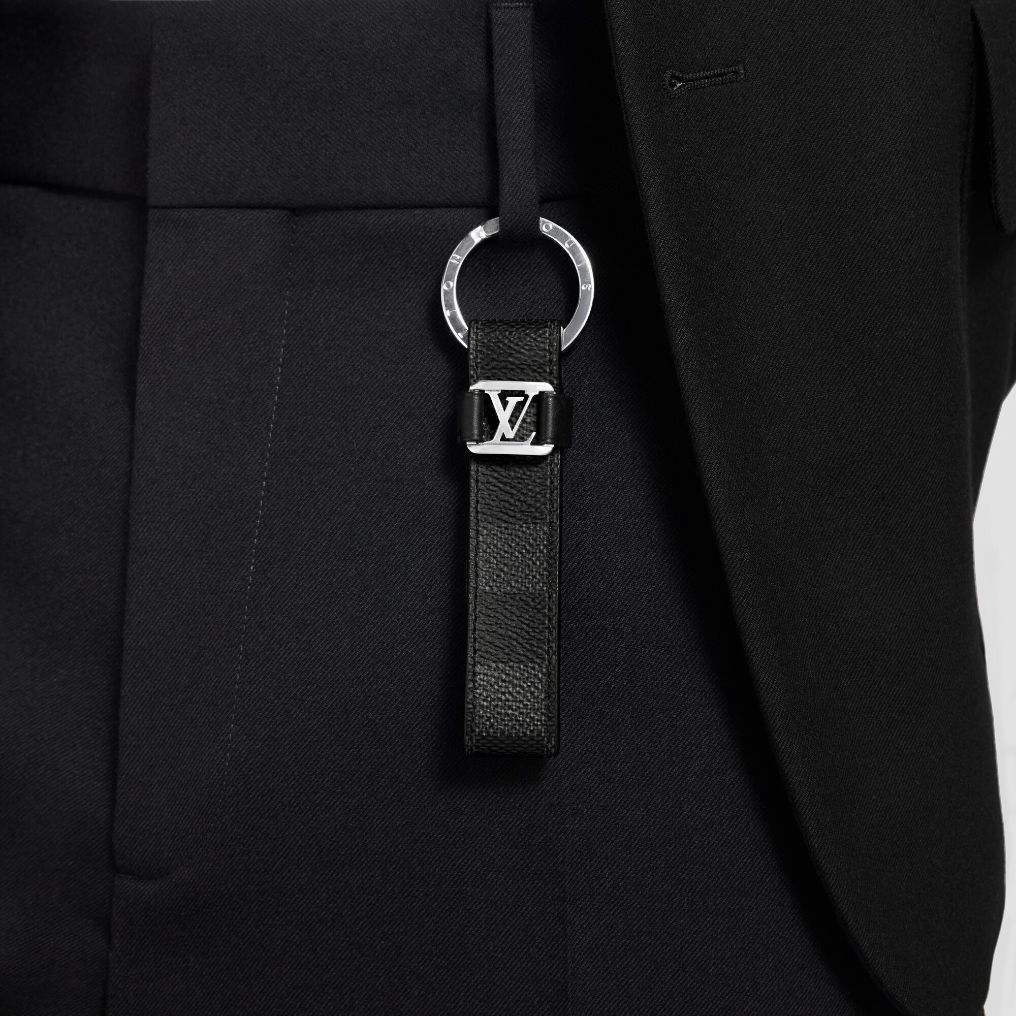 LV Dragonne Schlüsselanhänger S00 Herren Accessoires Schlüsselanhänger und Taschenschmuck | LOUIS VUITTON (Zoom)