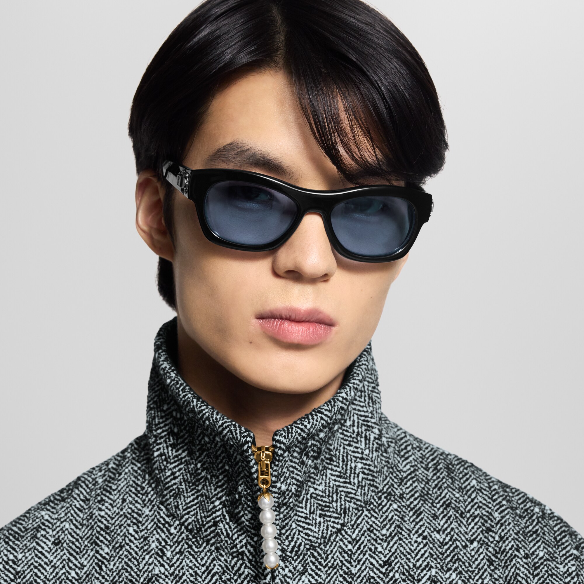 LV Frog Round Square Sonnenbrille S00 Herren Accessoires Sonnenbrillen | LOUIS VUITTON (Zoom)