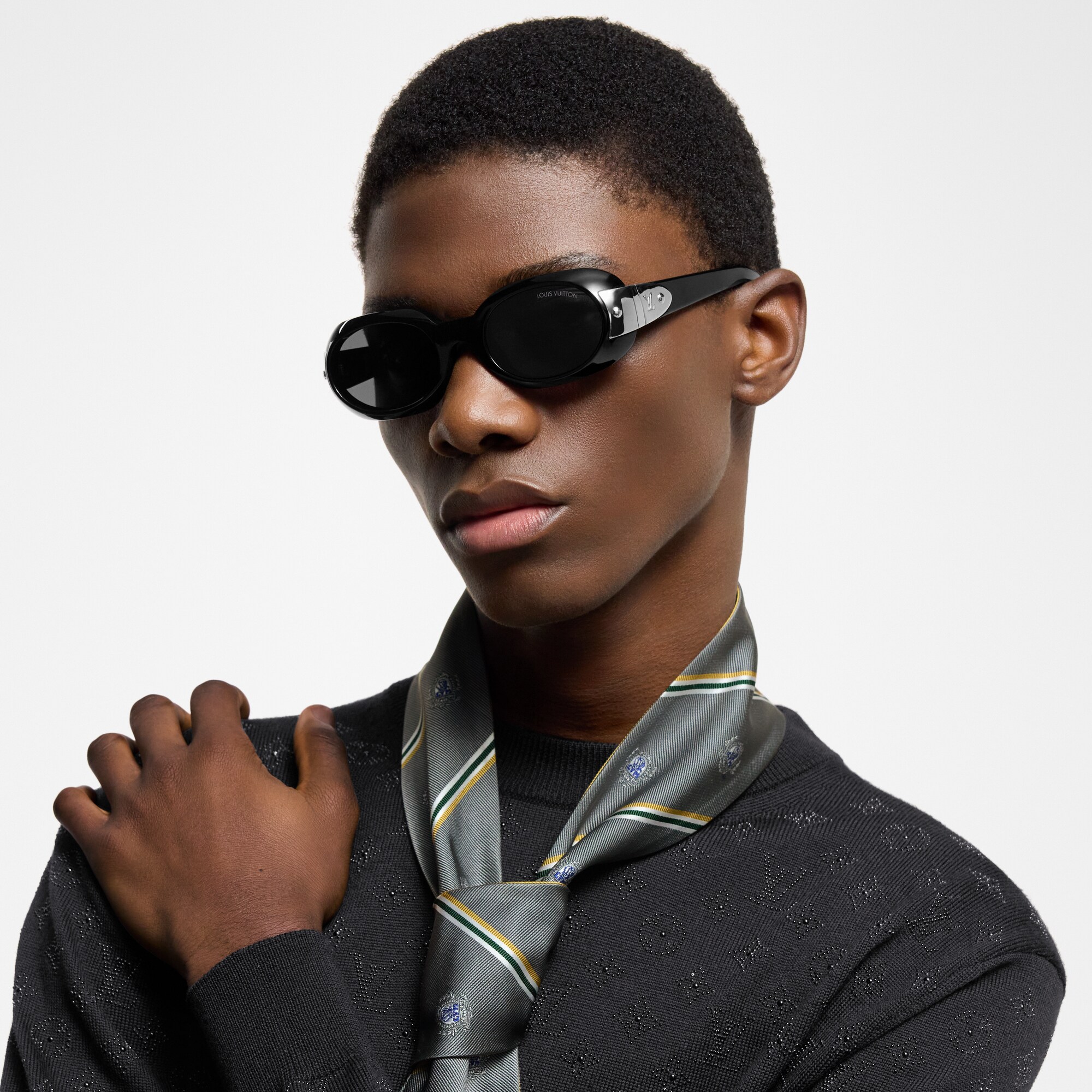 LV Hinge Sonnenbrille S00 Herren Accessoires Sonnenbrillen | LOUIS VUITTON (Zoom)
