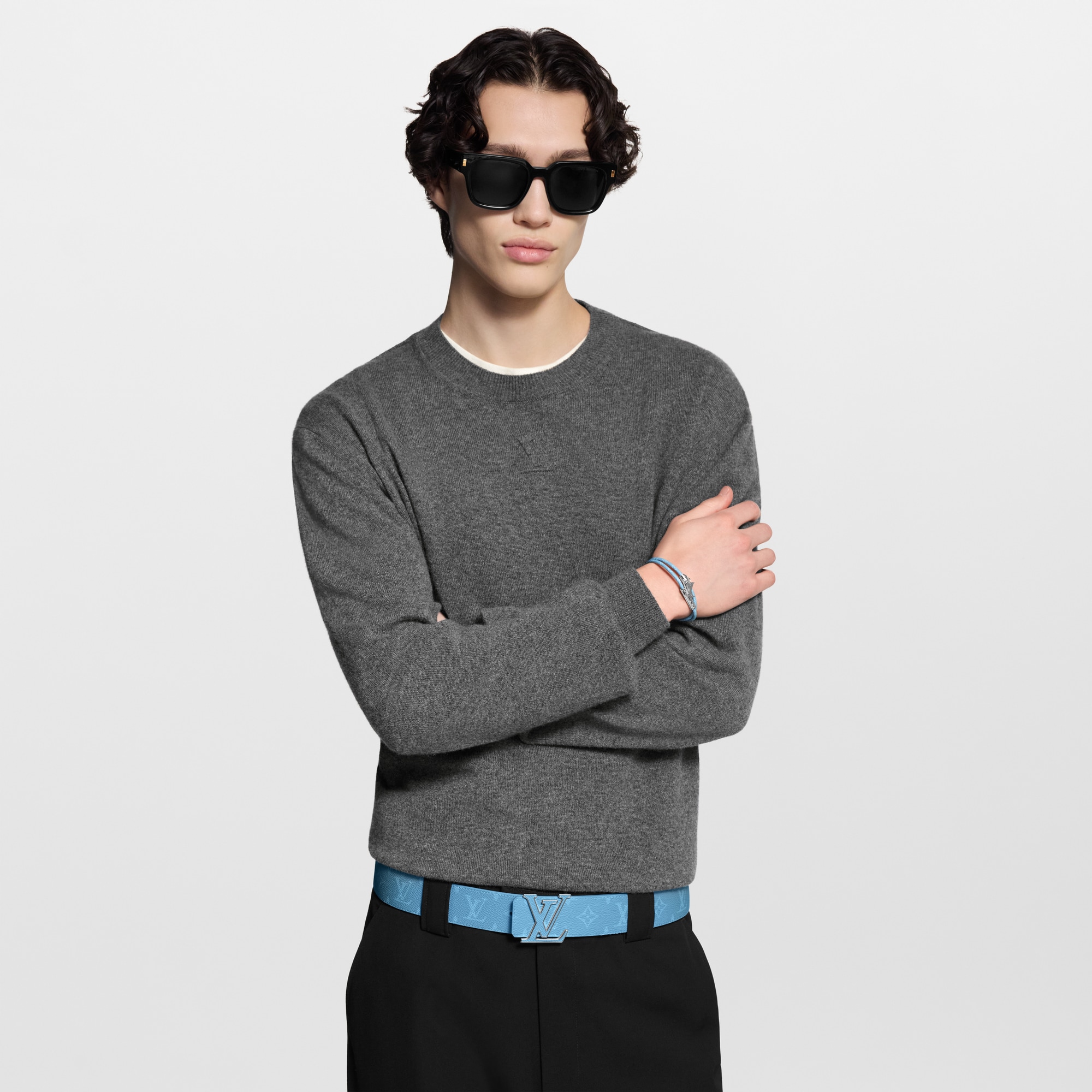 LV Initiales Wendegürtel 40 mm Taigarama Herren Accessoires Gürtel | LOUIS VUITTON (Zoom)