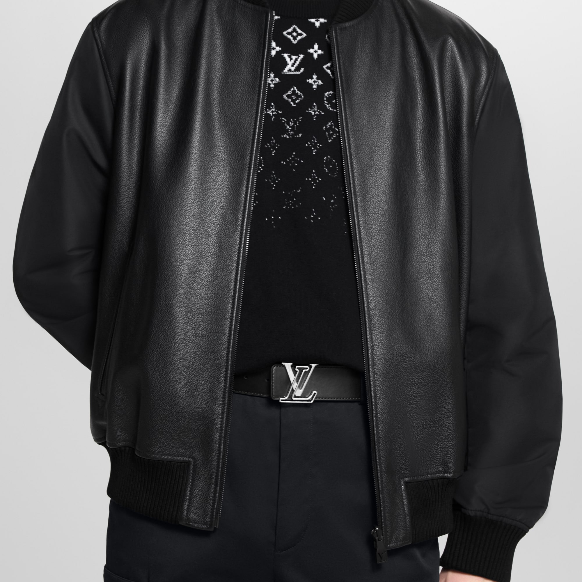 LV Line Wendegürtel 40 mm Monogram Eclipse Canvas Herren Accessoires Gürtel | LOUIS VUITTON (Zoom)