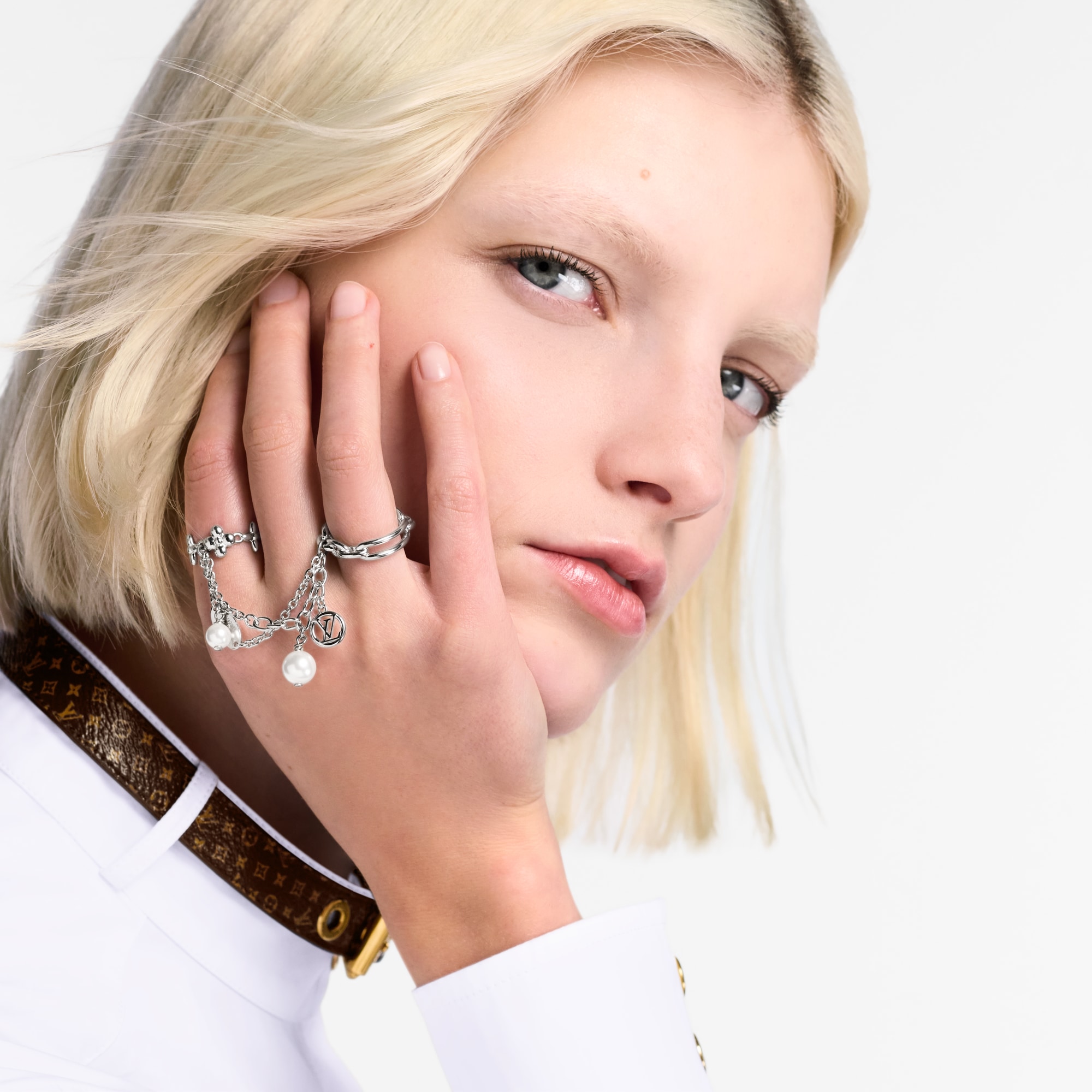 LV Mix Chains Set mit Ringen S00 Damen Modeschmuck Alle Modeschmuckstücke | LOUIS VUITTON (Zoom)