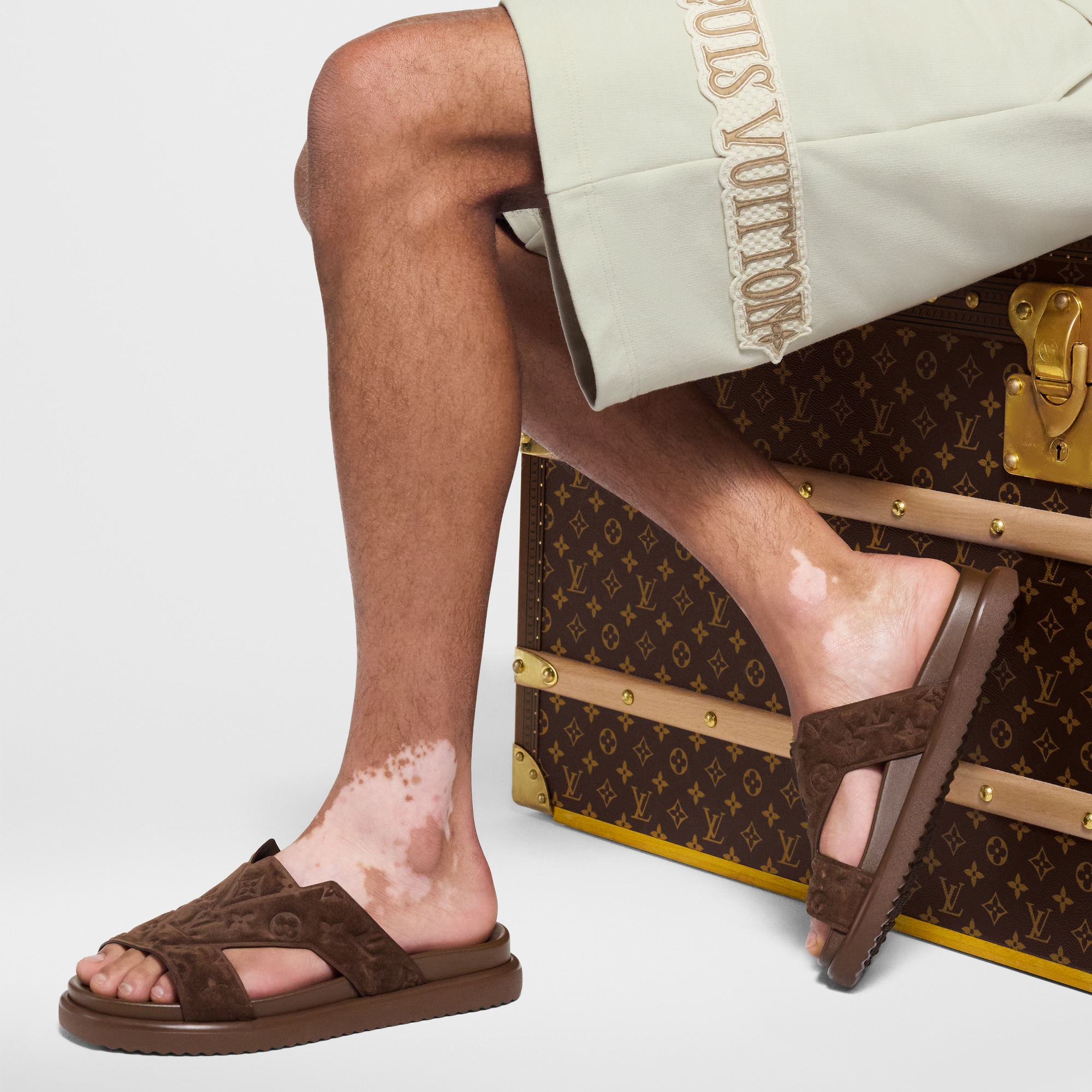 LV Oasis Pantolette  Herren Schuhe Sandalen | LOUIS VUITTON (Zoom)