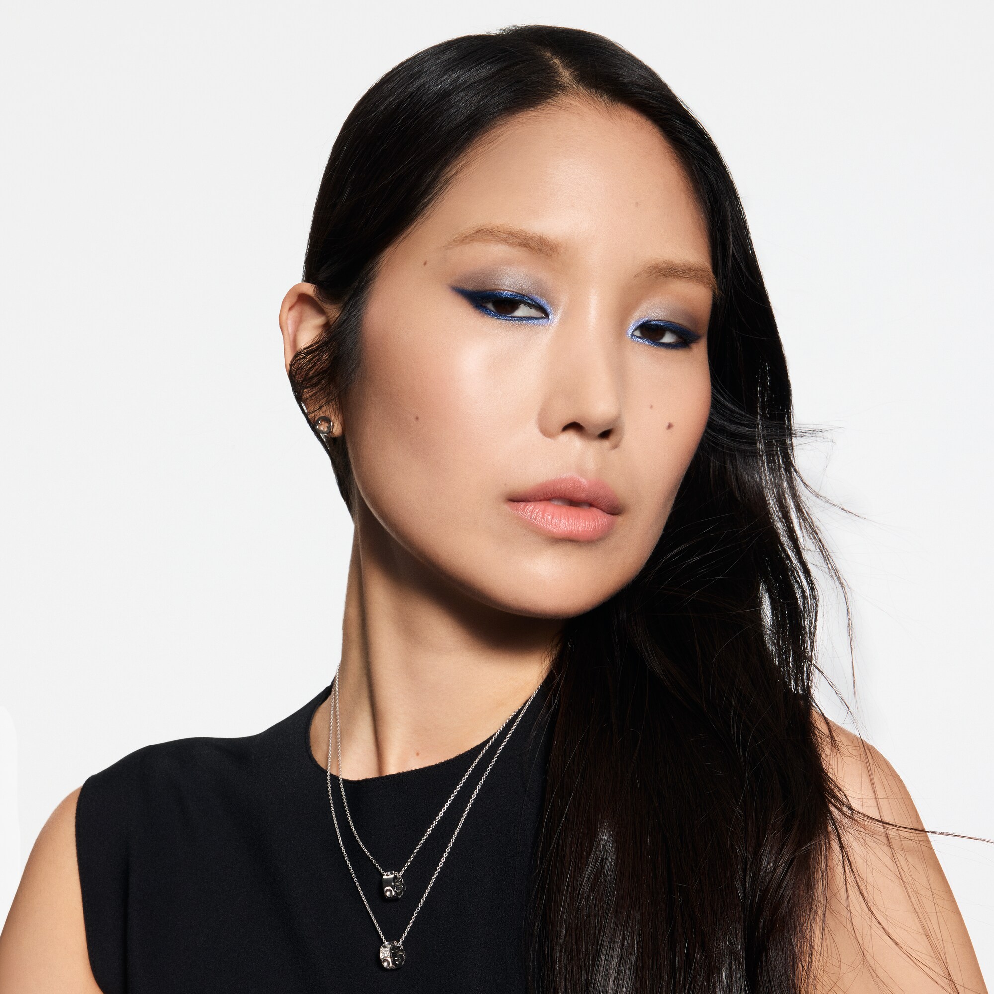 LV Ombres - Lidschatten-Nachfüller  Düfte und Kosmetik Augen } | LOUIS VUITTON (Zoom)