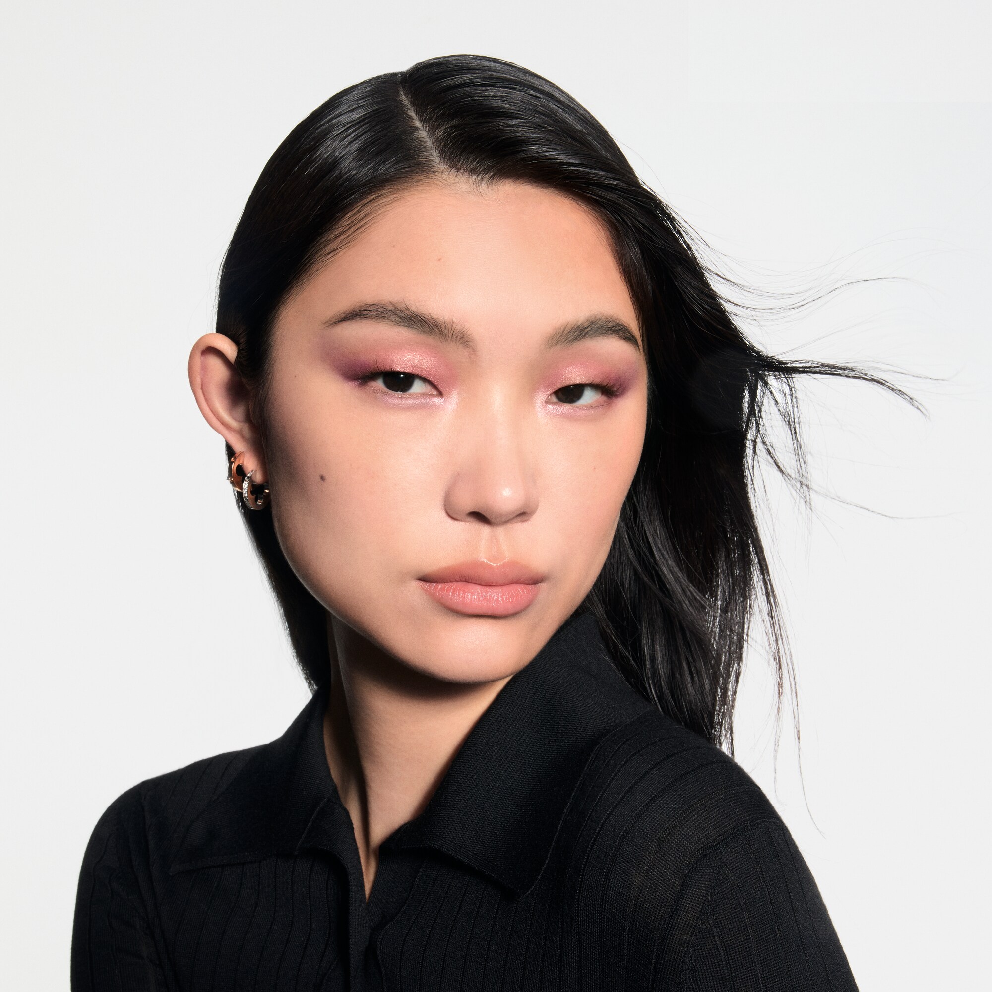 LV Ombres - Lidschattenpalette  Düfte und Kosmetik Augen } | LOUIS VUITTON (Zoom)