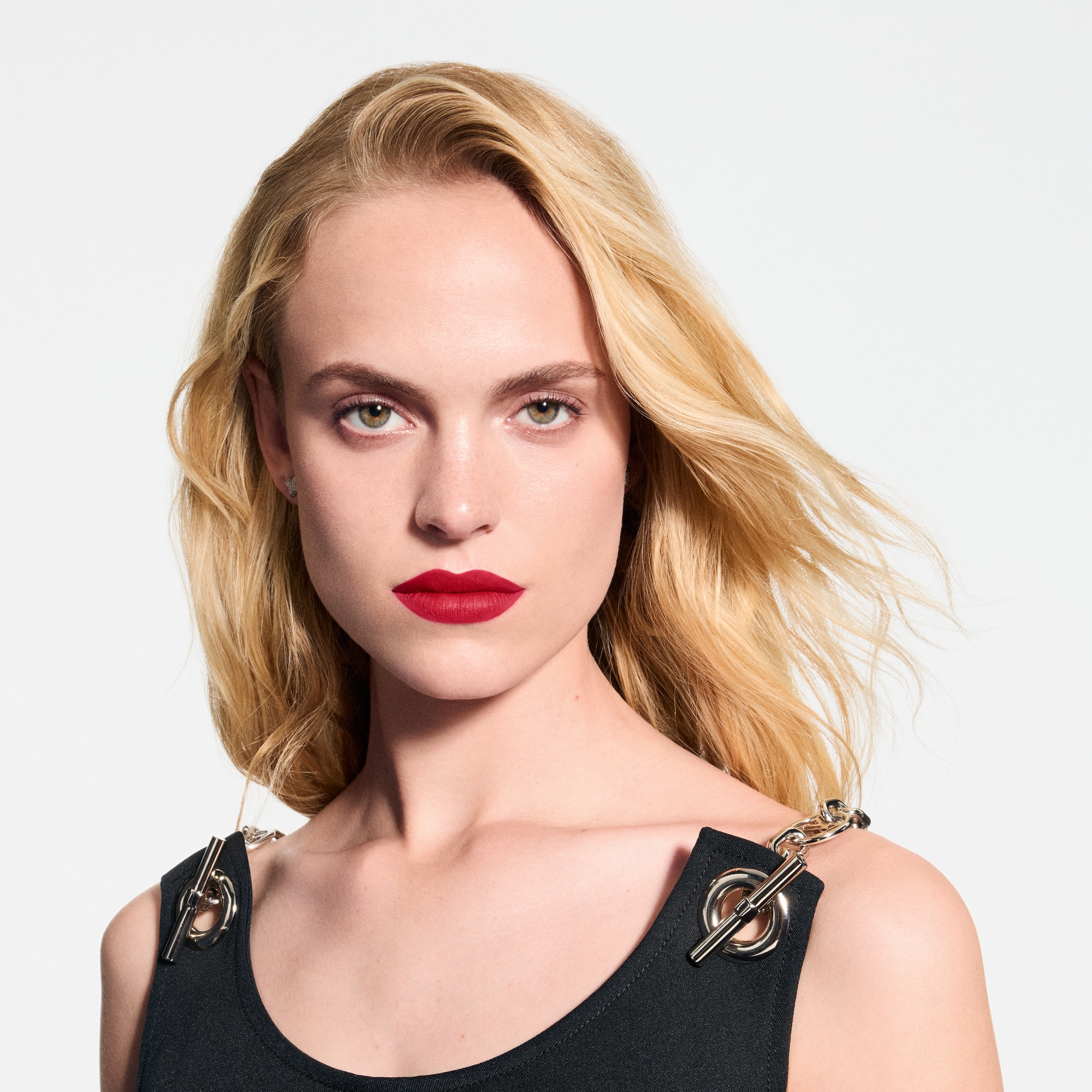 LV Rouge - Matter Lippenstift   Düfte und Kosmetik Lippen } | LOUIS VUITTON (Zoom)