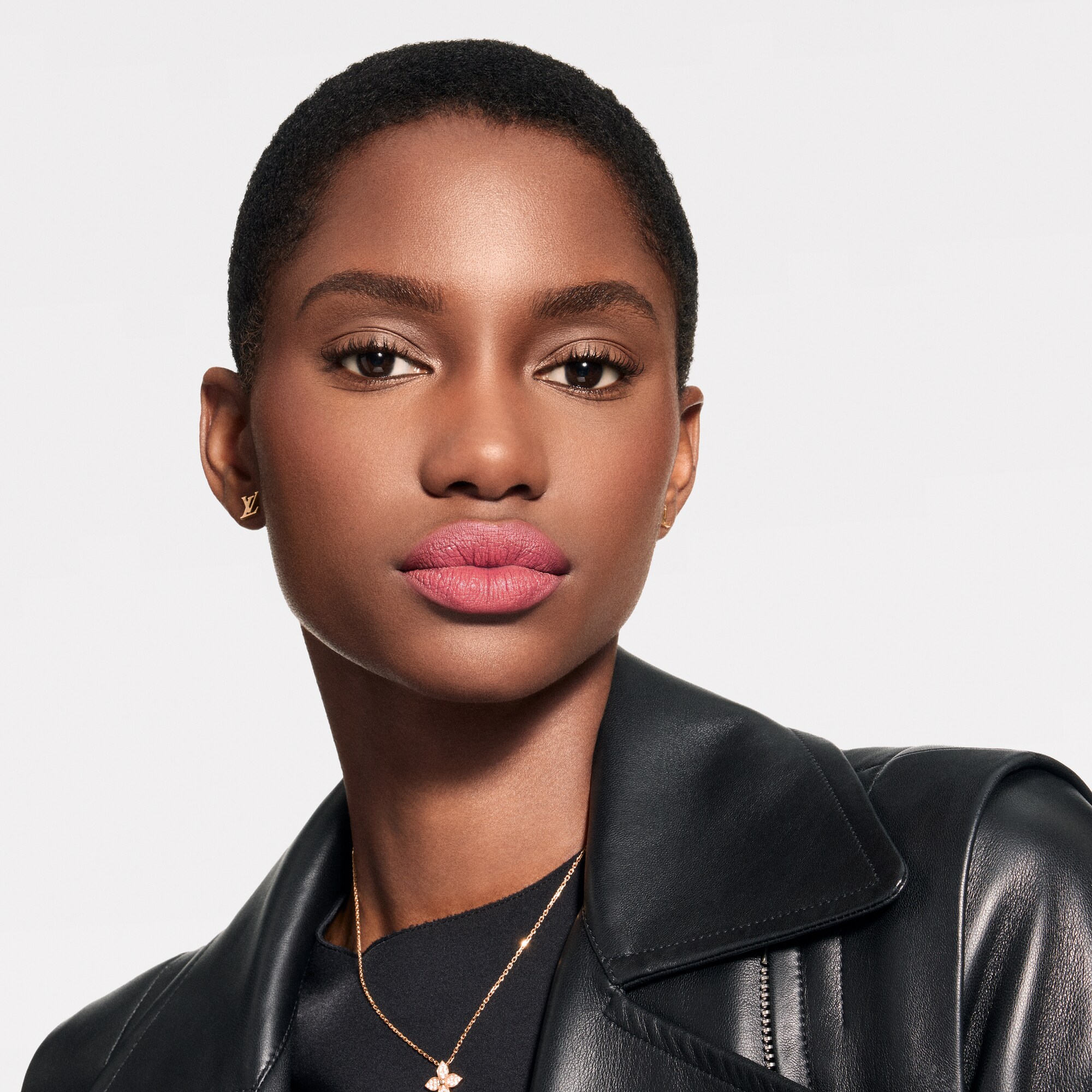 LV Rouge - Matter Lippenstift Nachfüllpackung   Düfte und Kosmetik Lippen } | LOUIS VUITTON (Zoom)