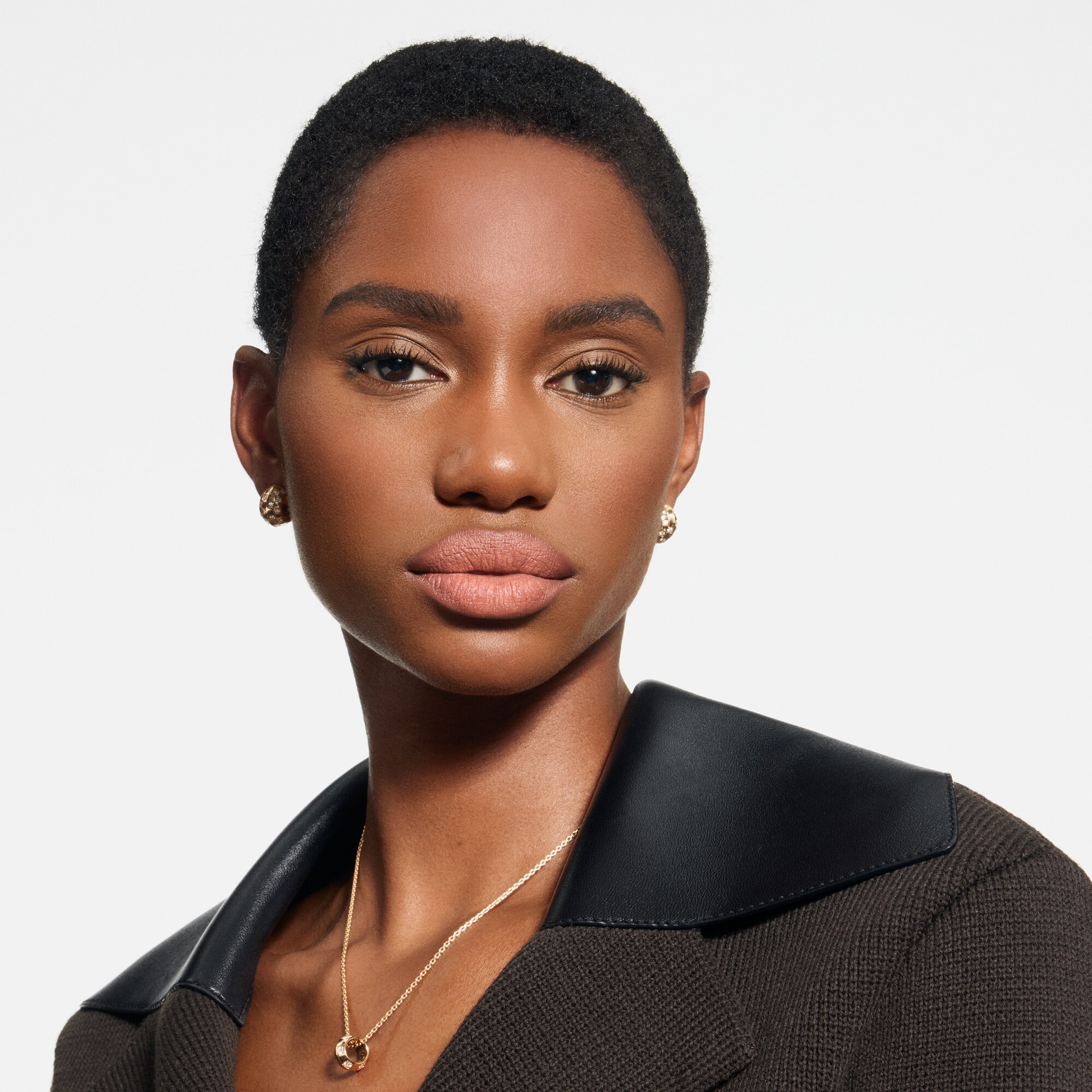 LV Rouge - Matter Lippenstift Nachfüllpackung   Düfte und Kosmetik Lippen } | LOUIS VUITTON (Zoom)