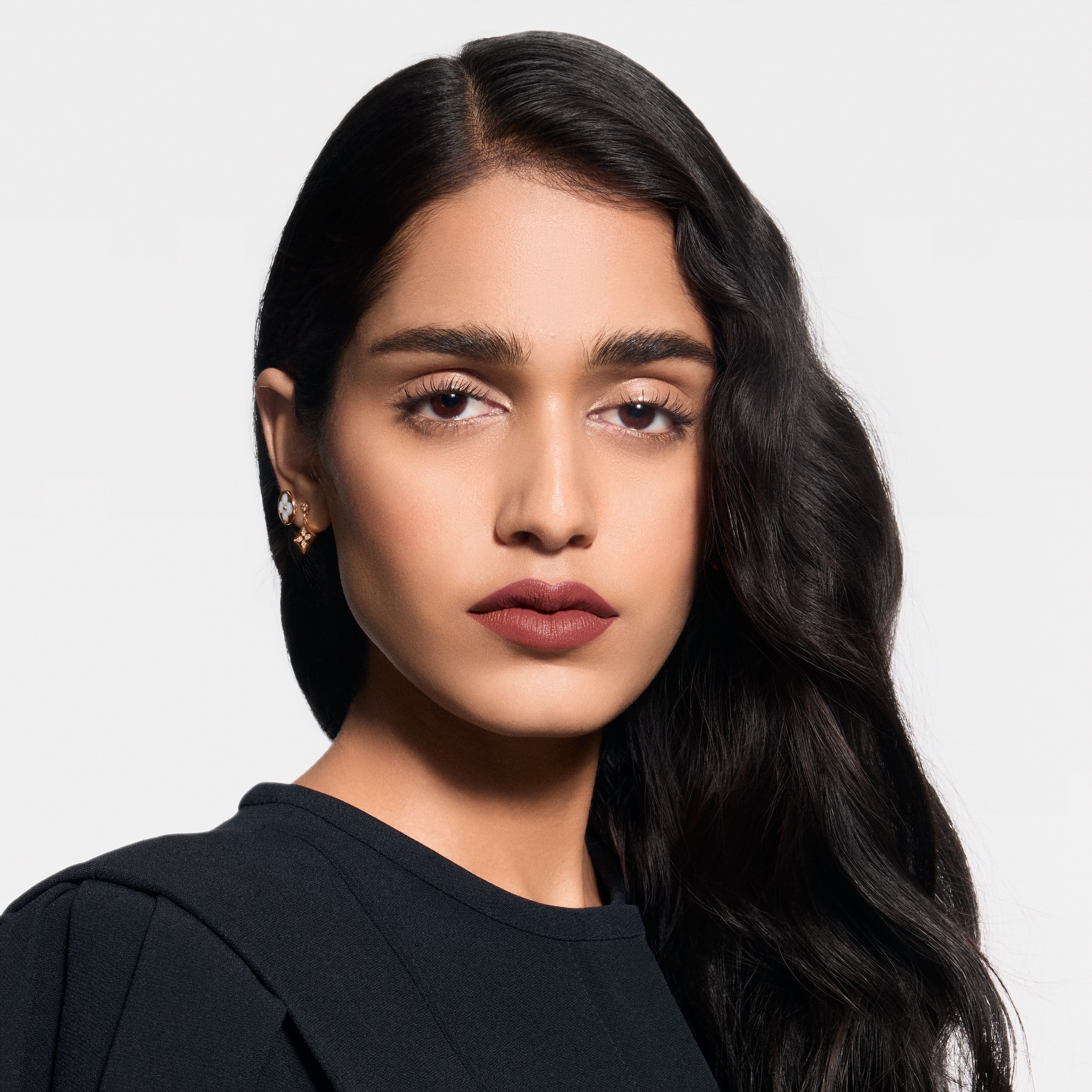 LV Rouge - Matter Lippenstift Nachfüllpackung   Düfte und Kosmetik Lippen } | LOUIS VUITTON (Zoom)