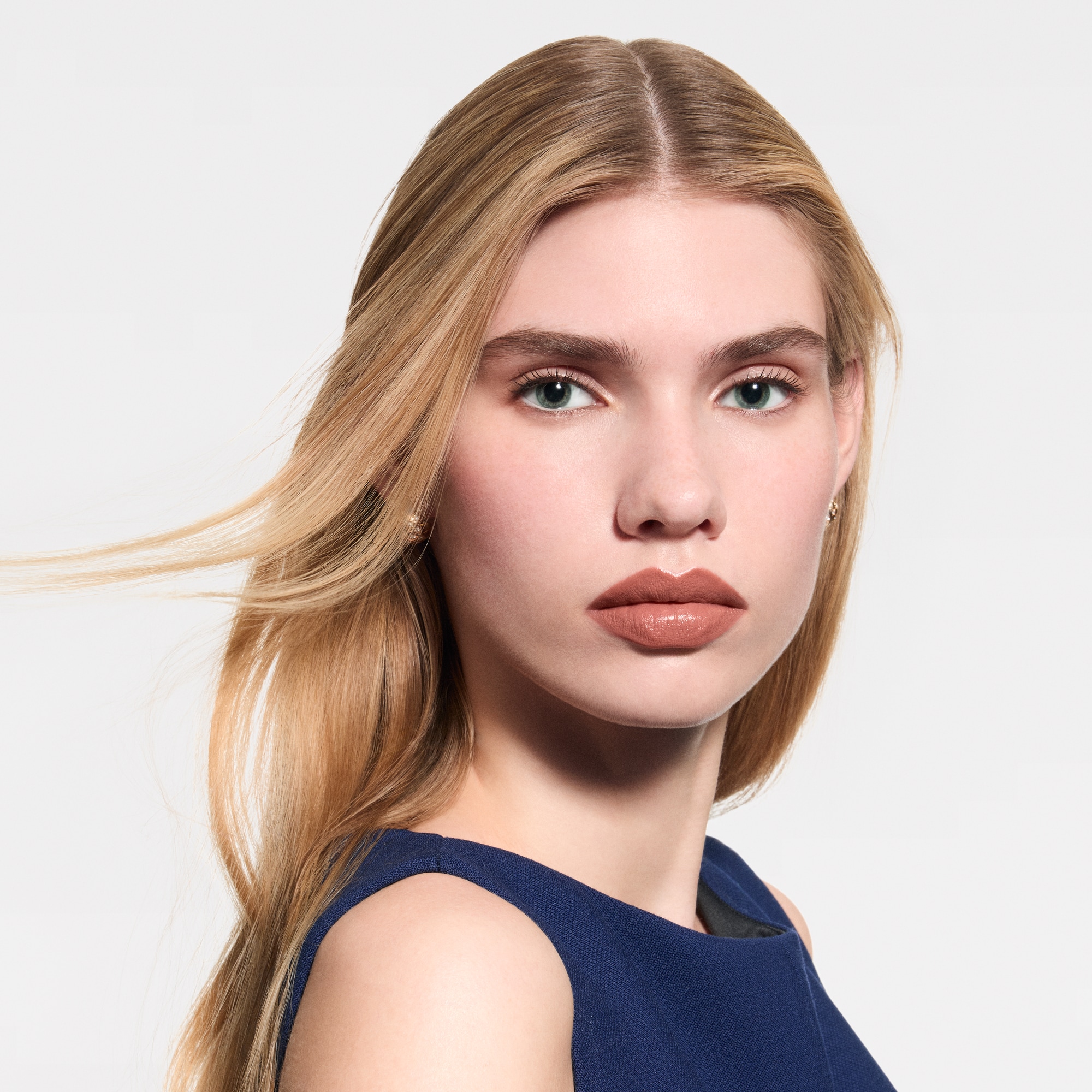 LV Rouge - Satin Lippenstift Nachfüllpackung   Düfte und Kosmetik Lippen } | LOUIS VUITTON (Zoom)