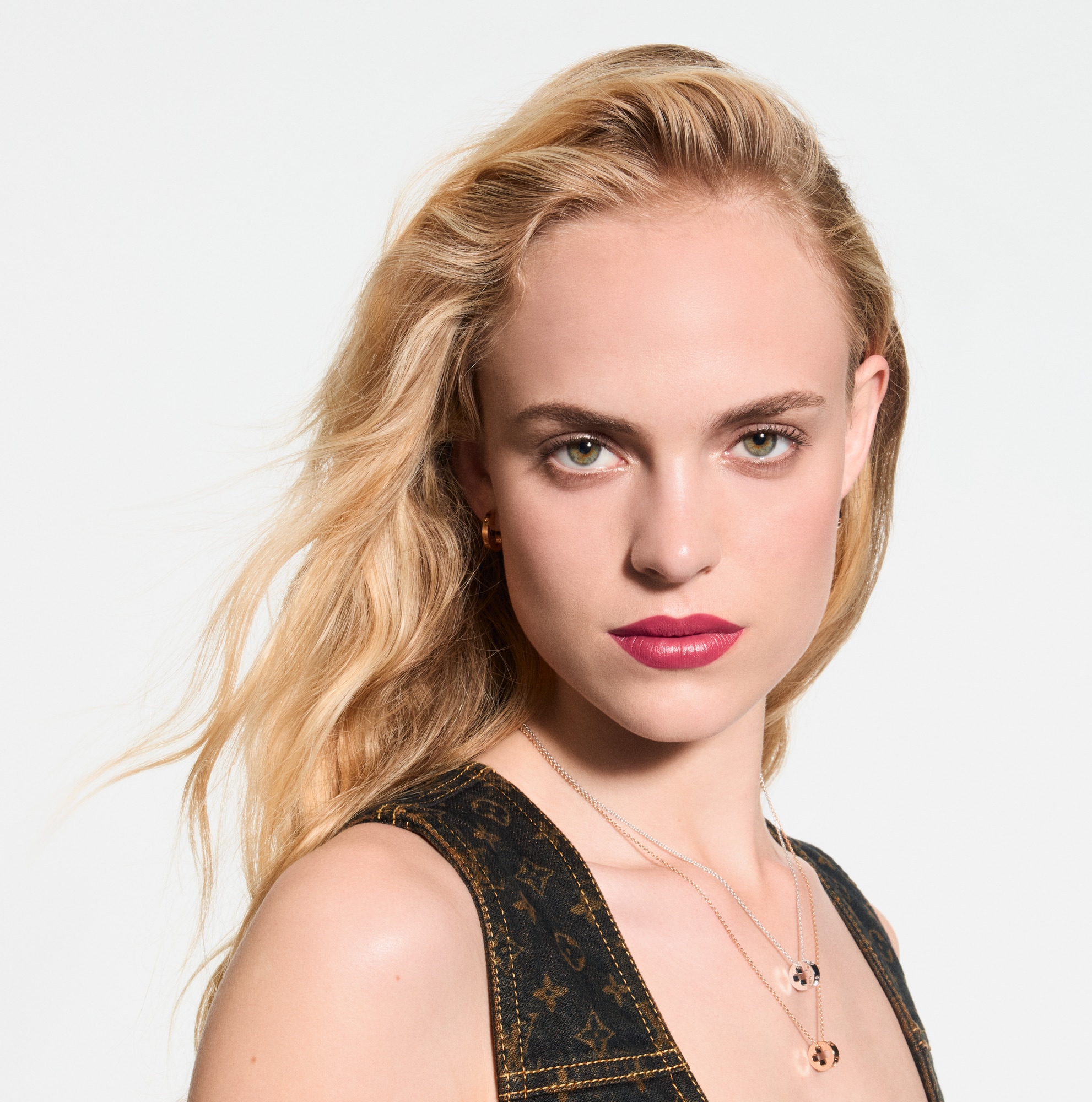 LV Rouge - Satin Lippenstift Nachfüllpackung   Düfte und Kosmetik Lippen } | LOUIS VUITTON (Zoom)
