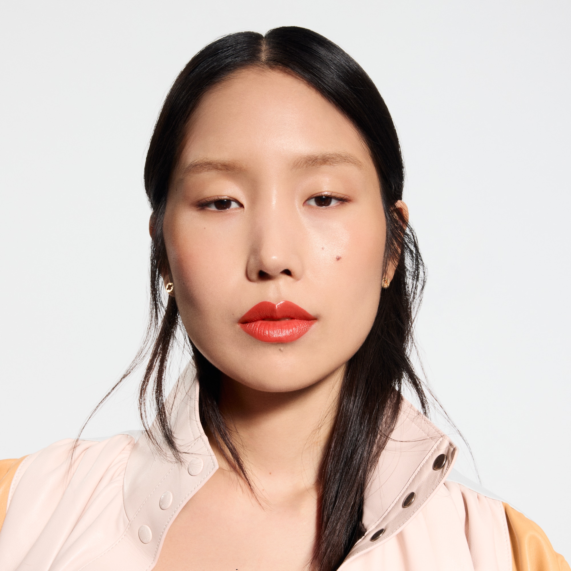 LV Rouge - Satin Lippenstift Nachfüllpackung   Düfte und Kosmetik Lippen } | LOUIS VUITTON (Zoom)