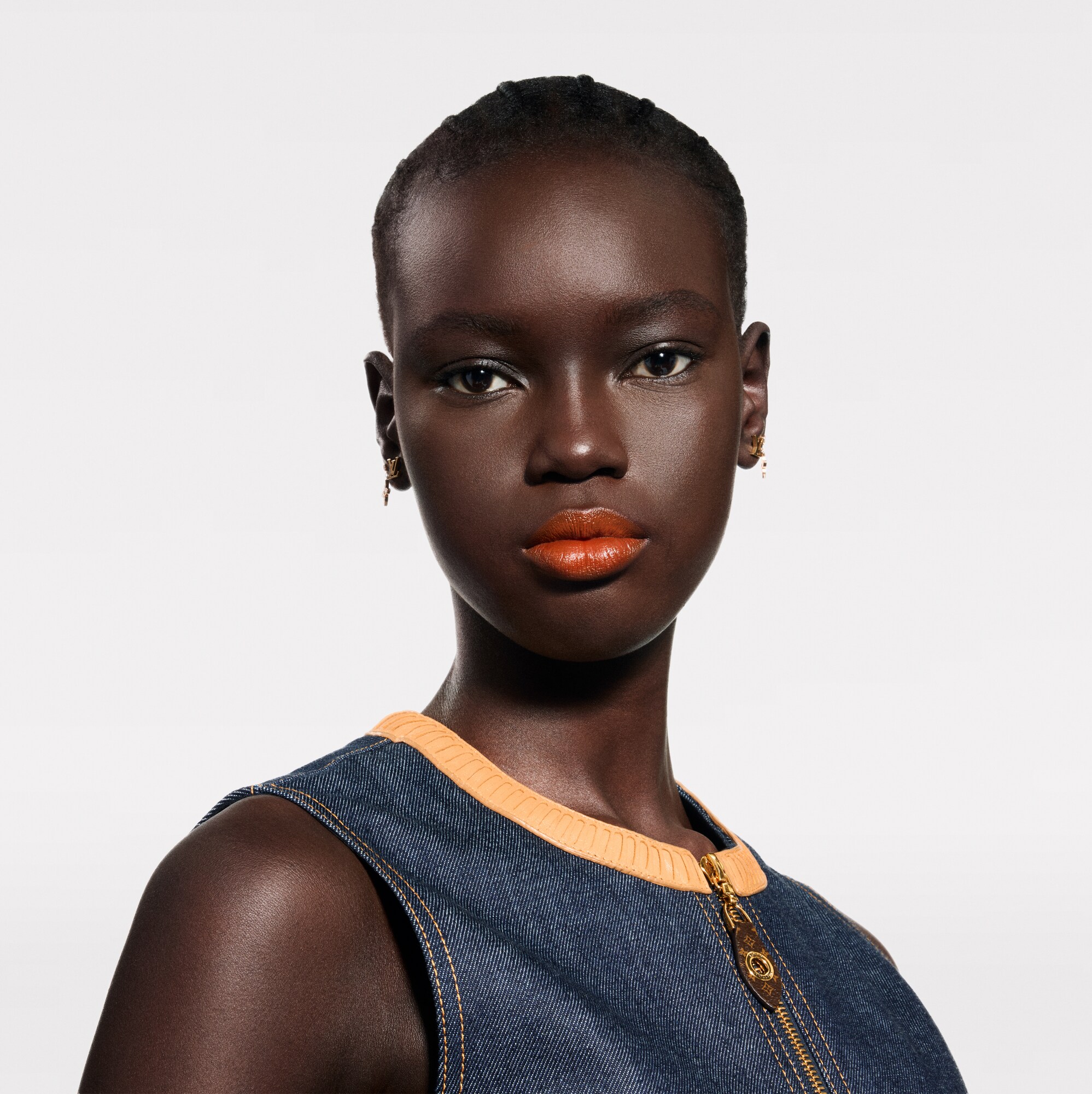 LV Rouge - Satin Lippenstift Nachfüllpackung   Düfte und Kosmetik Lippen } | LOUIS VUITTON (Zoom)