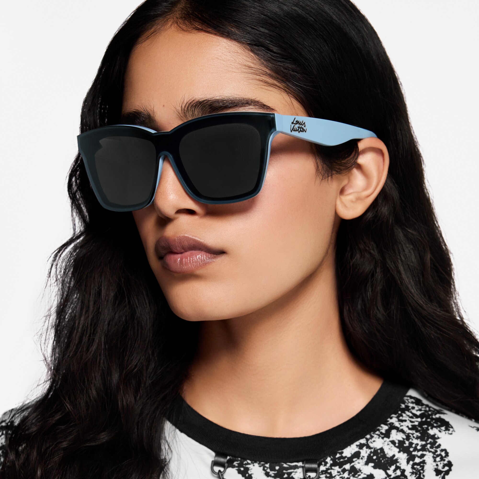 LV Script Square Sonnenbrille S00 Damen Accessoires Sonnenbrillen | LOUIS VUITTON (Zoom)