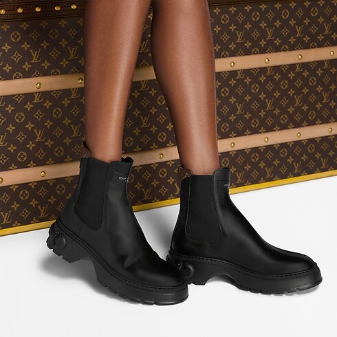 LV Squad Chelsea Ankle Boot Damen Schuhe Stiefel und Ankle Boots | LOUIS VUITTON (Zoom)