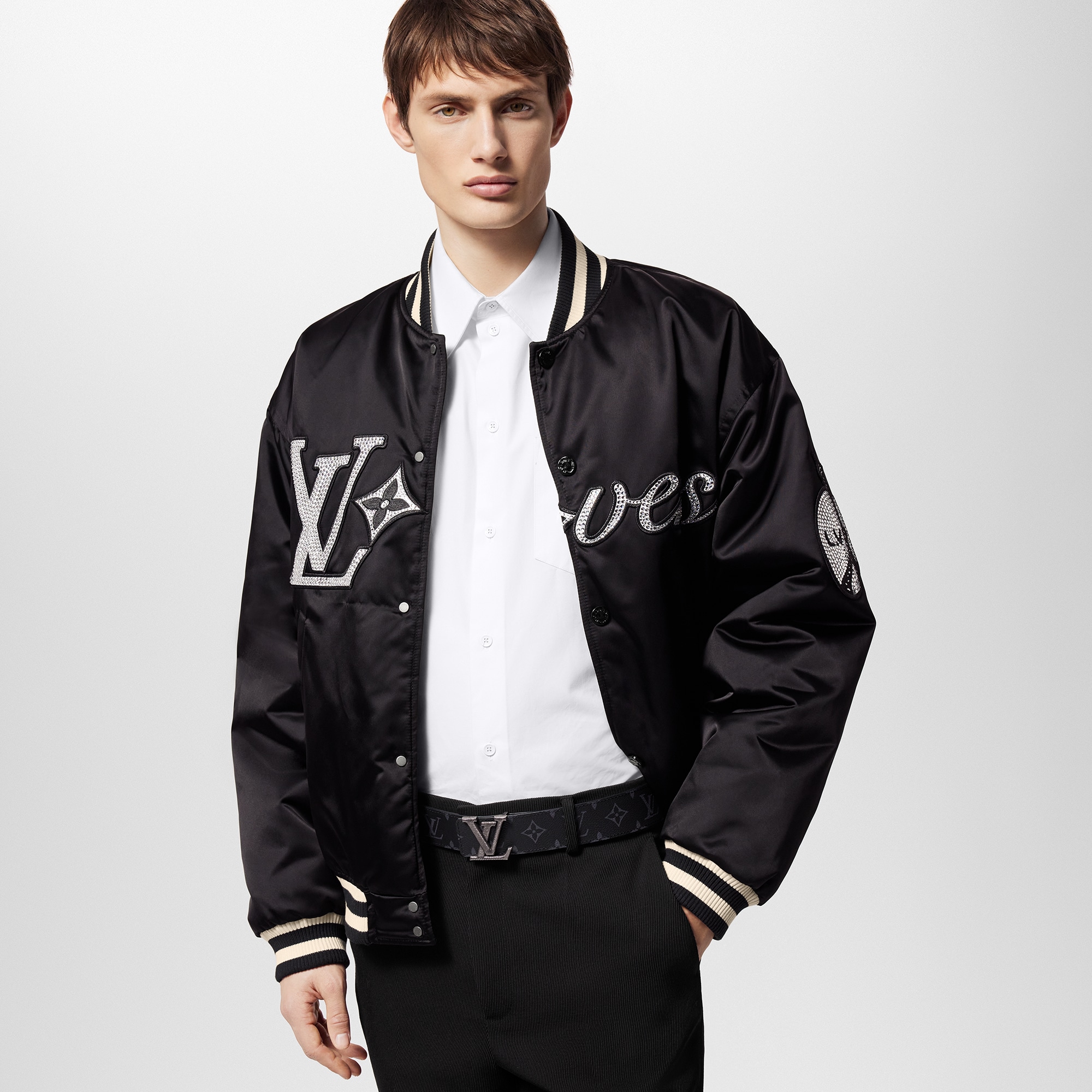 LV Stitch Wendegürtel 40 mm Monogram Eclipse Canvas Herren Accessoires Gürtel | LOUIS VUITTON (Zoom)