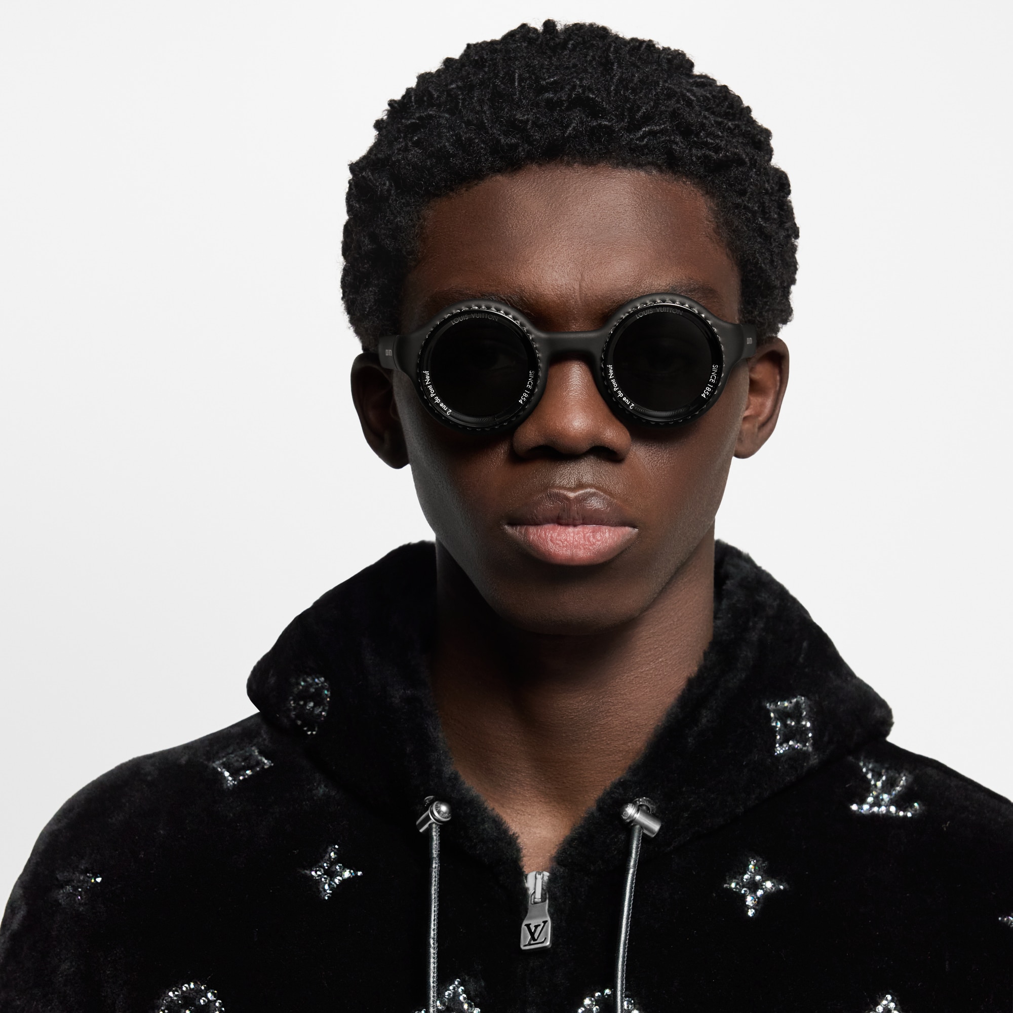 LV Super Vision Round Sonnenbrille S00 Herren Accessoires Sonnenbrillen | LOUIS VUITTON (Zoom)