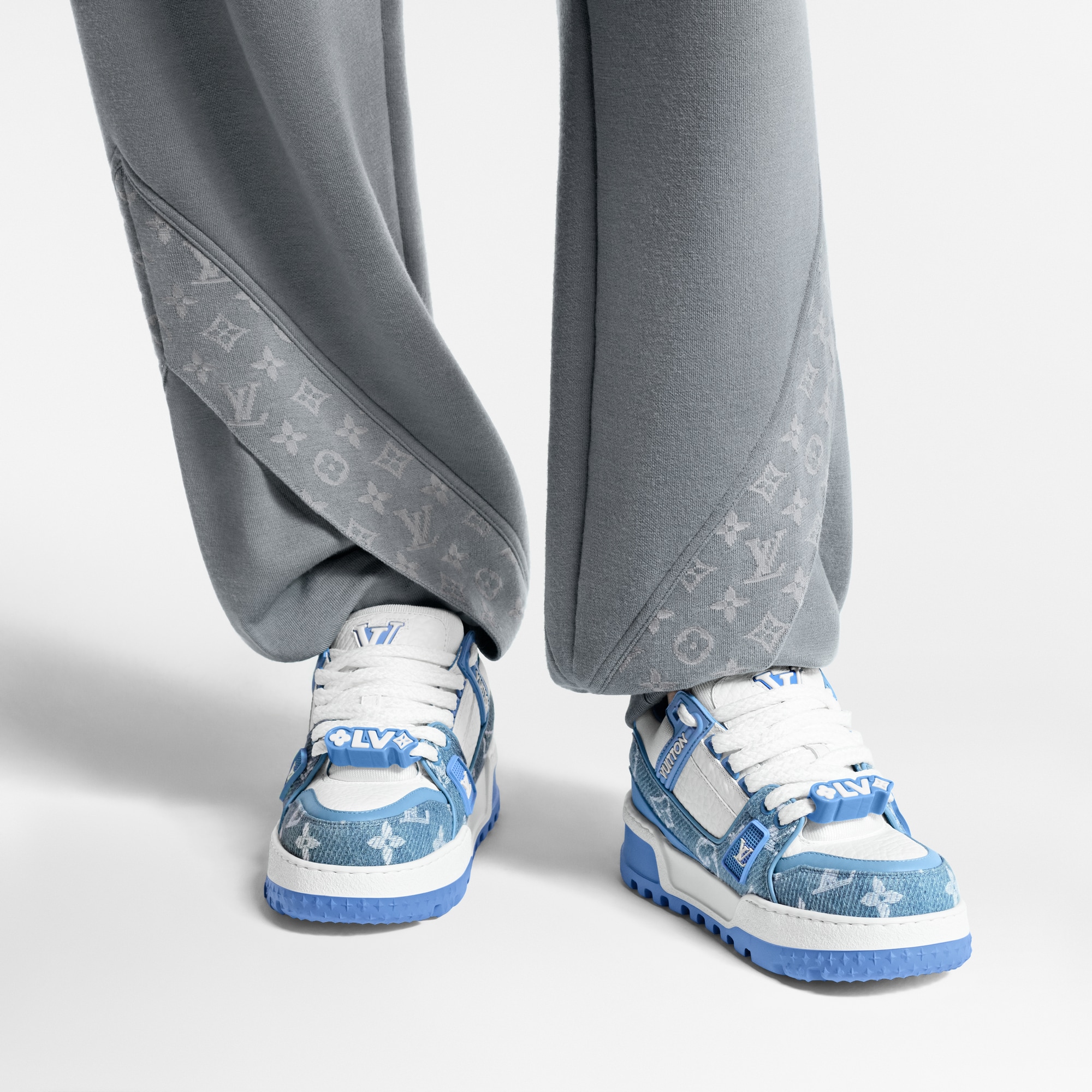 LV Trainer Maxi Sneaker  Damen Schuhe Sneakers | LOUIS VUITTON (Zoom)