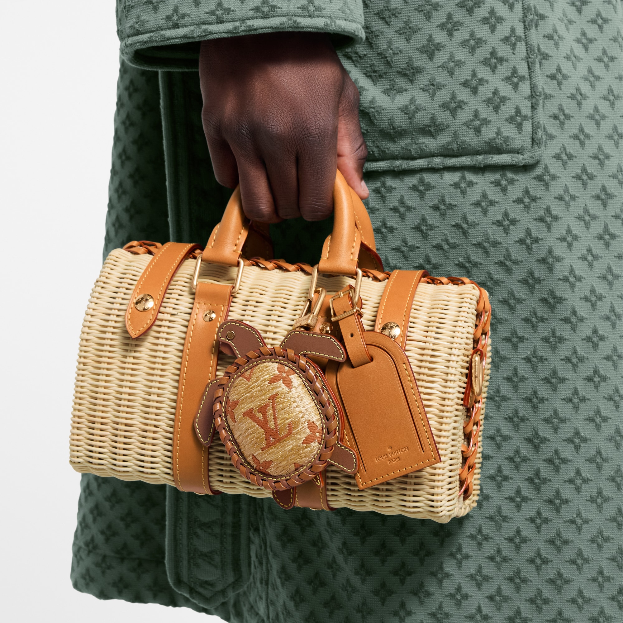 LV Turtle Pouch Taschenschmuck S00 Herren Accessoires Schlüsselanhänger und Taschenschmuck | LOUIS VUITTON (Zoom)
