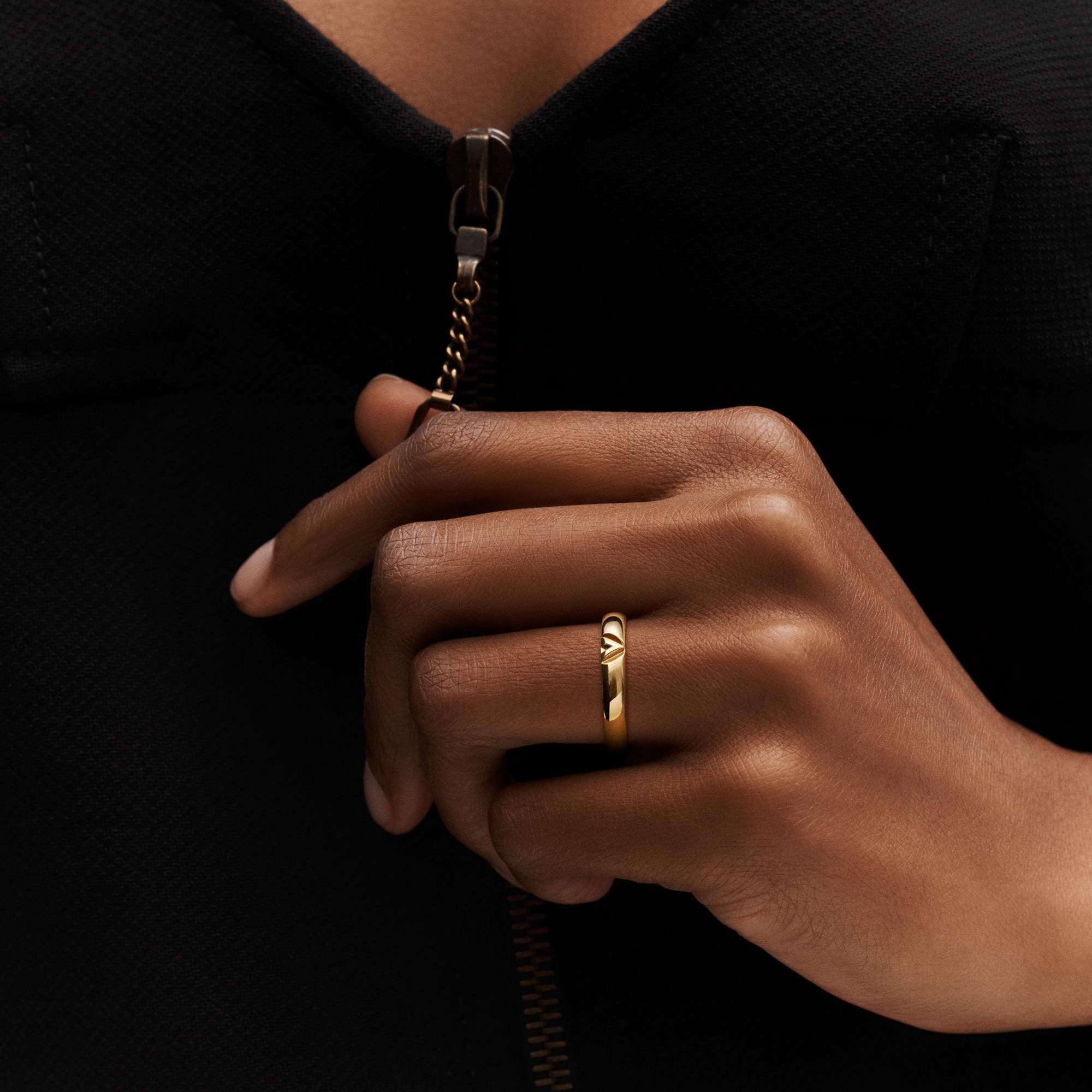 LV Volt Multi Ehering, Gelbgold  Schmuck Kategorien Alle Schmuckstücke | LOUIS VUITTON (Zoom)