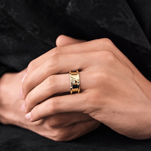 LV Volt One Ring, Gelbgold und Diamant Schmuck Kategorien Alle Schmuckstücke | LOUIS VUITTON (Zoom)