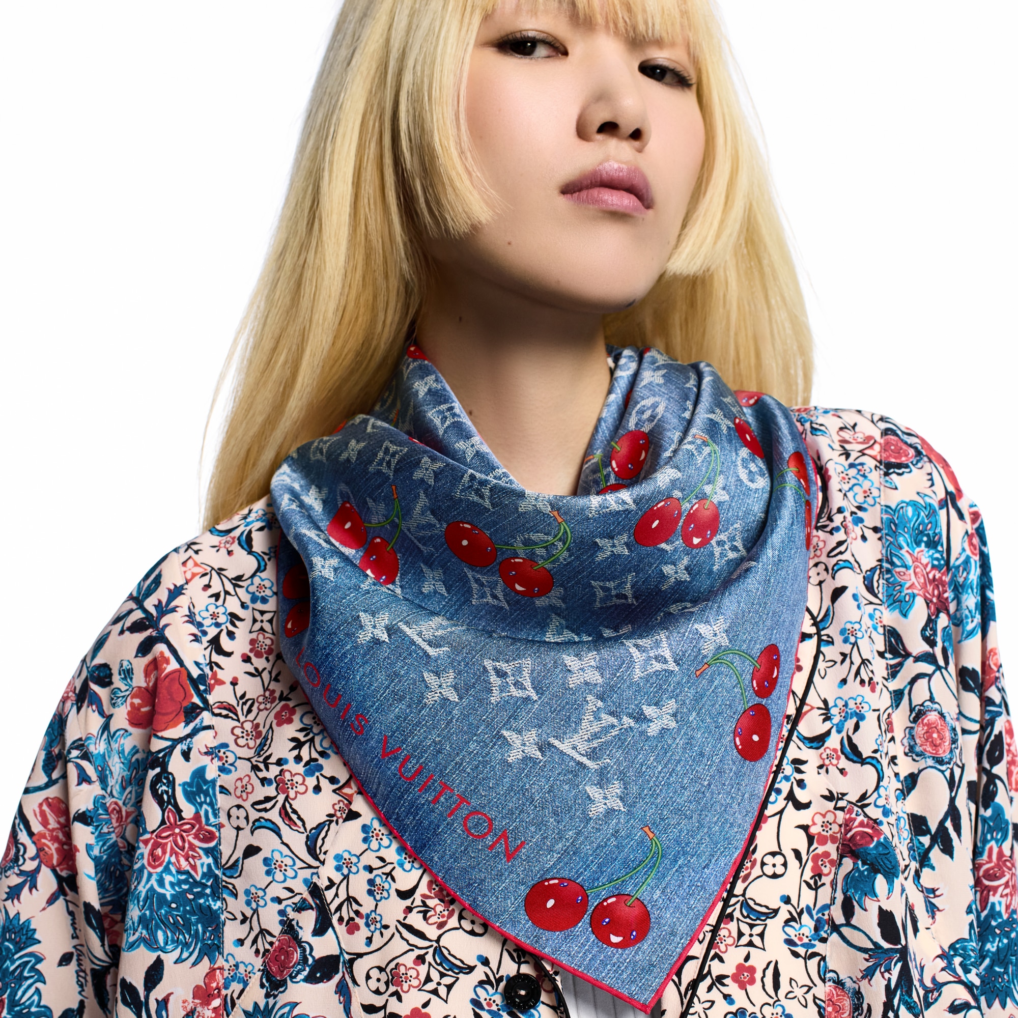 LV x TM Denim Cerise Carré 90 S00 Damen Accessoires Seidentücher und Bandeaus | LOUIS VUITTON (Zoom)