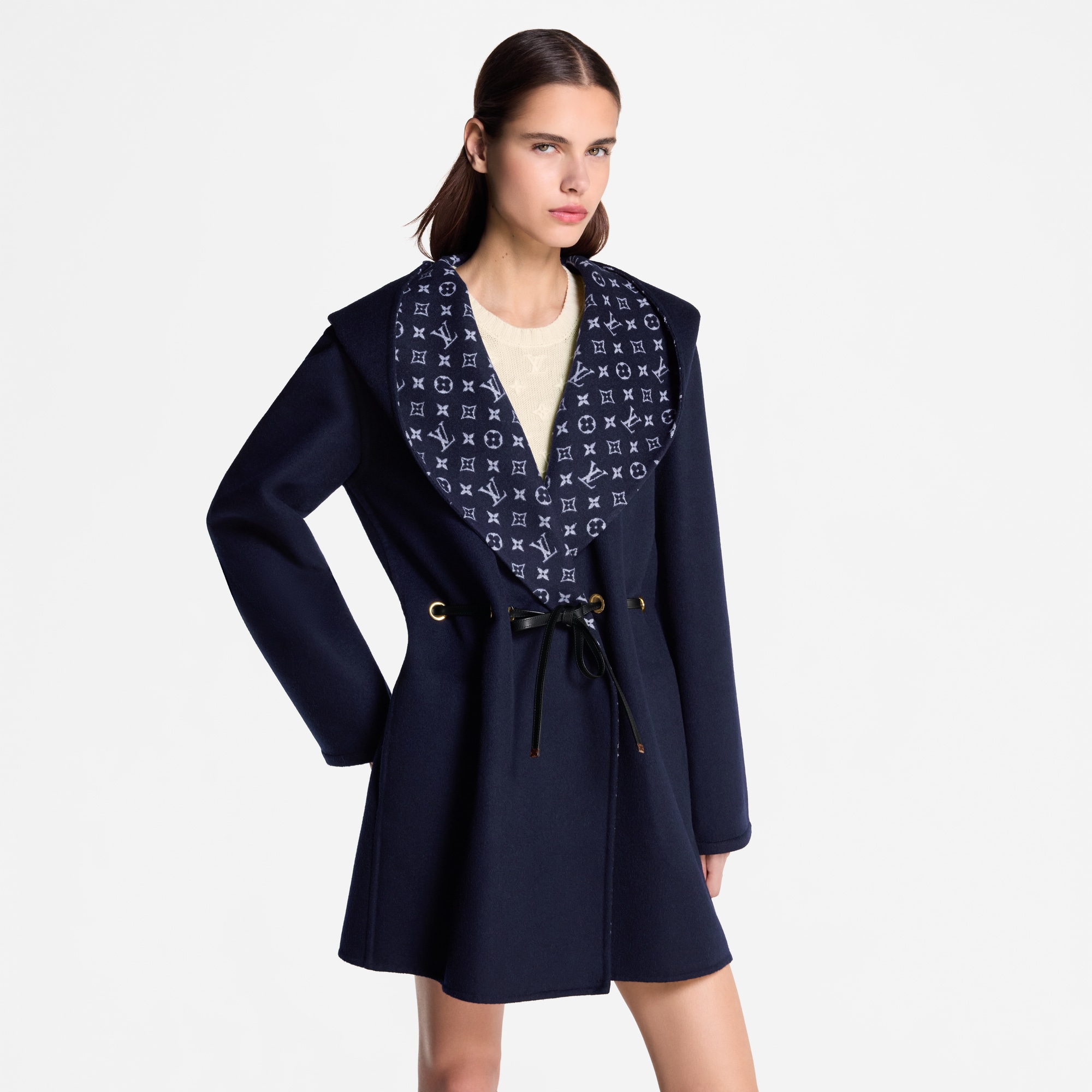 Mantel mit Kapuze, Wickel-Design und Zugband  Damen Ready to Wear Mäntel und Jacken | LOUIS VUITTON (Zoom)