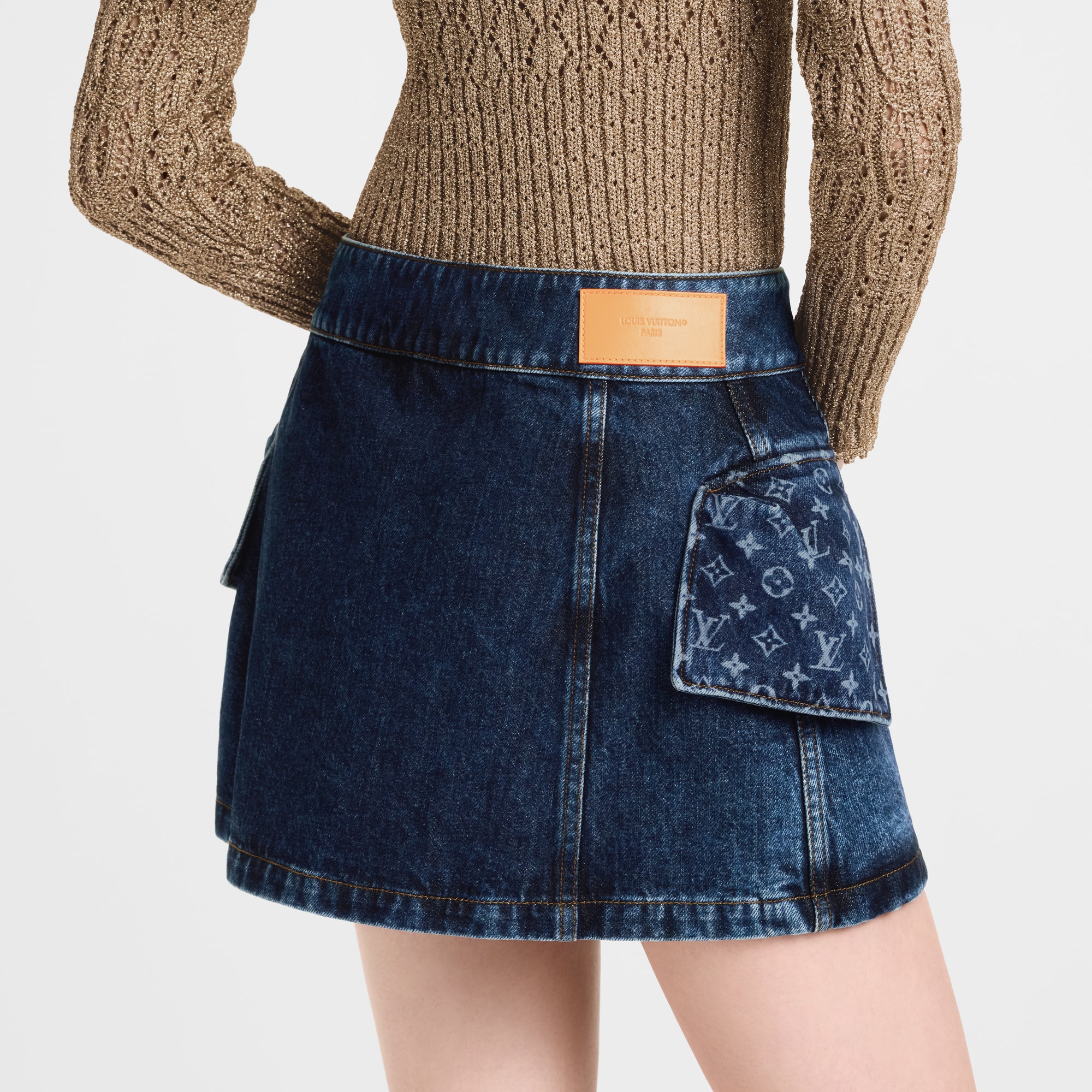 Minirock aus grobem Denim mit Monogram-Details  Damen Ready to Wear Röcke und Shorts | LOUIS VUITTON (Zoom)