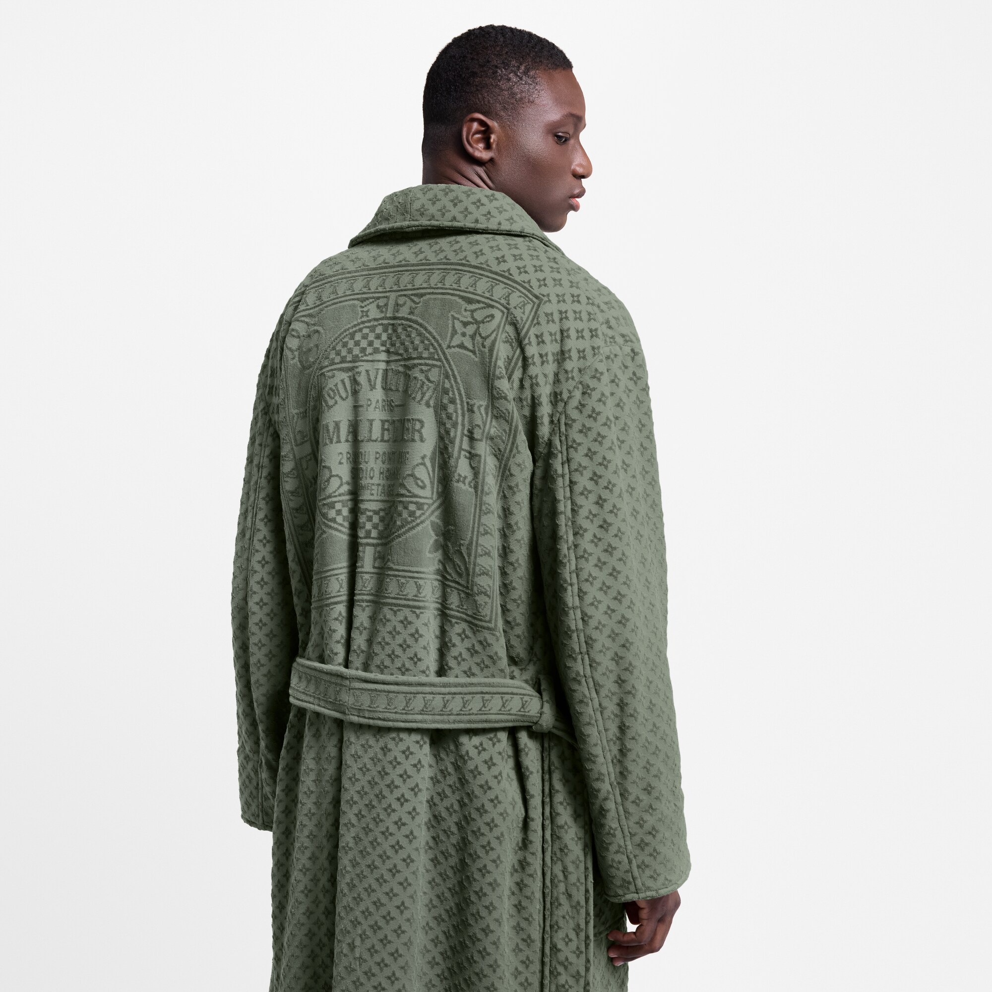 Morgenmantel aus French Terry  Herren Ready to Wear Vollständige Ready to Wear | LOUIS VUITTON (Zoom)