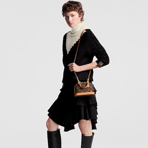 Nano Alma Monogram Canvas Damen Geldbörsen und Kleinlederwaren Tragbare Geldbörsen und Mikro-Taschen | LOUIS VUITTON (Zoom)