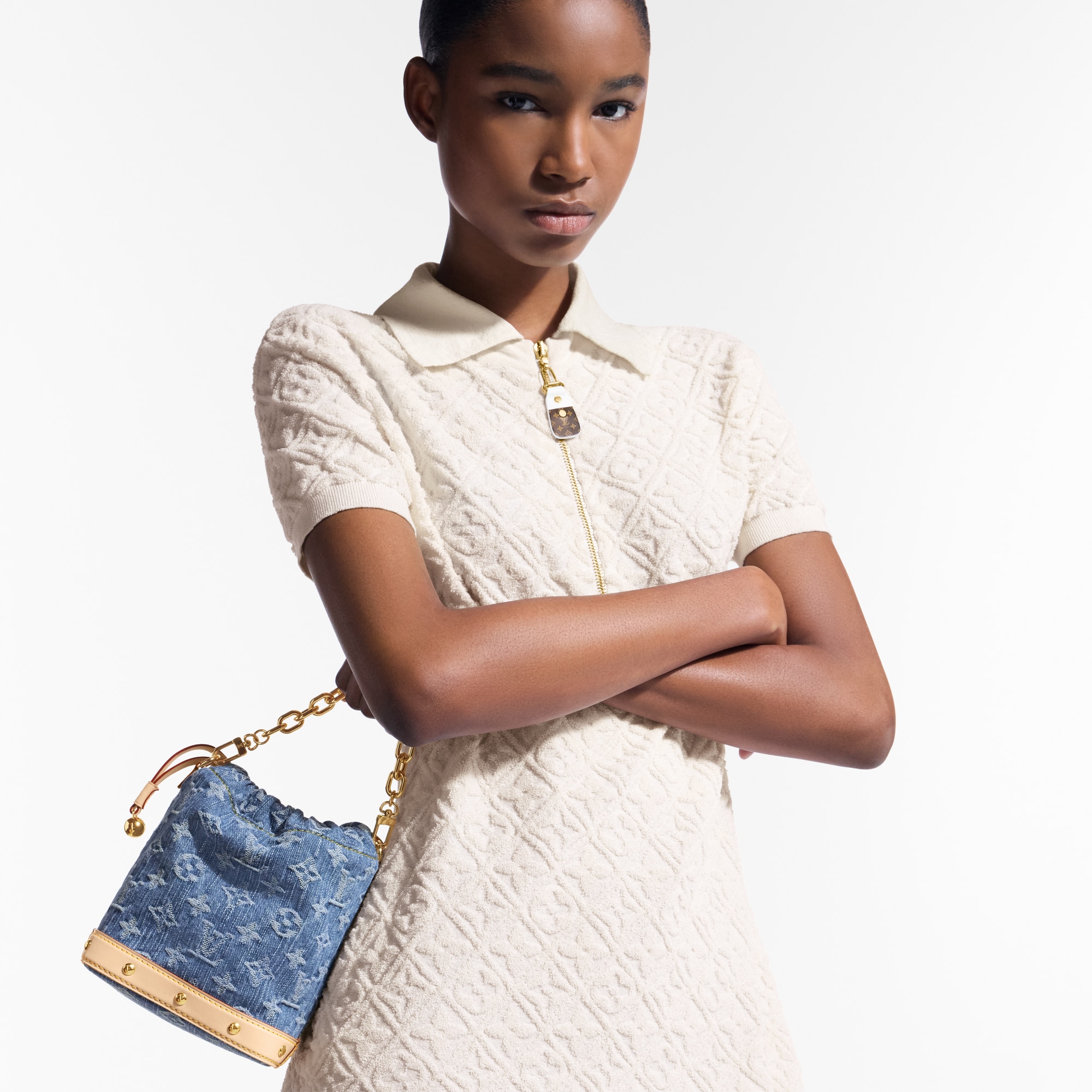 Nano Noé Monogram Denim Damen Geldbörsen und Kleinlederwaren Tragbare Geldbörsen und Mikro-Taschen | LOUIS VUITTON (Zoom)