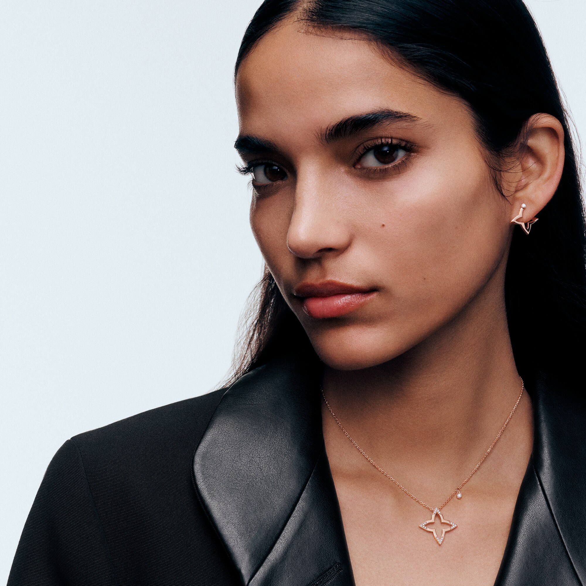 Ombre Blossom Anhänger mit Halskette, Roségold und Diamanten  Schmuck Kategorien Halsketten und Anhänger | LOUIS VUITTON (Zoom)