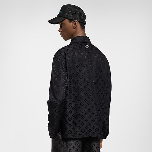 Overshirt aus Seide und Jacquard mit Moiré-Effekt und Monogram Herren Ready to Wear Jacken und Mäntel | LOUIS VUITTON (Zoom)