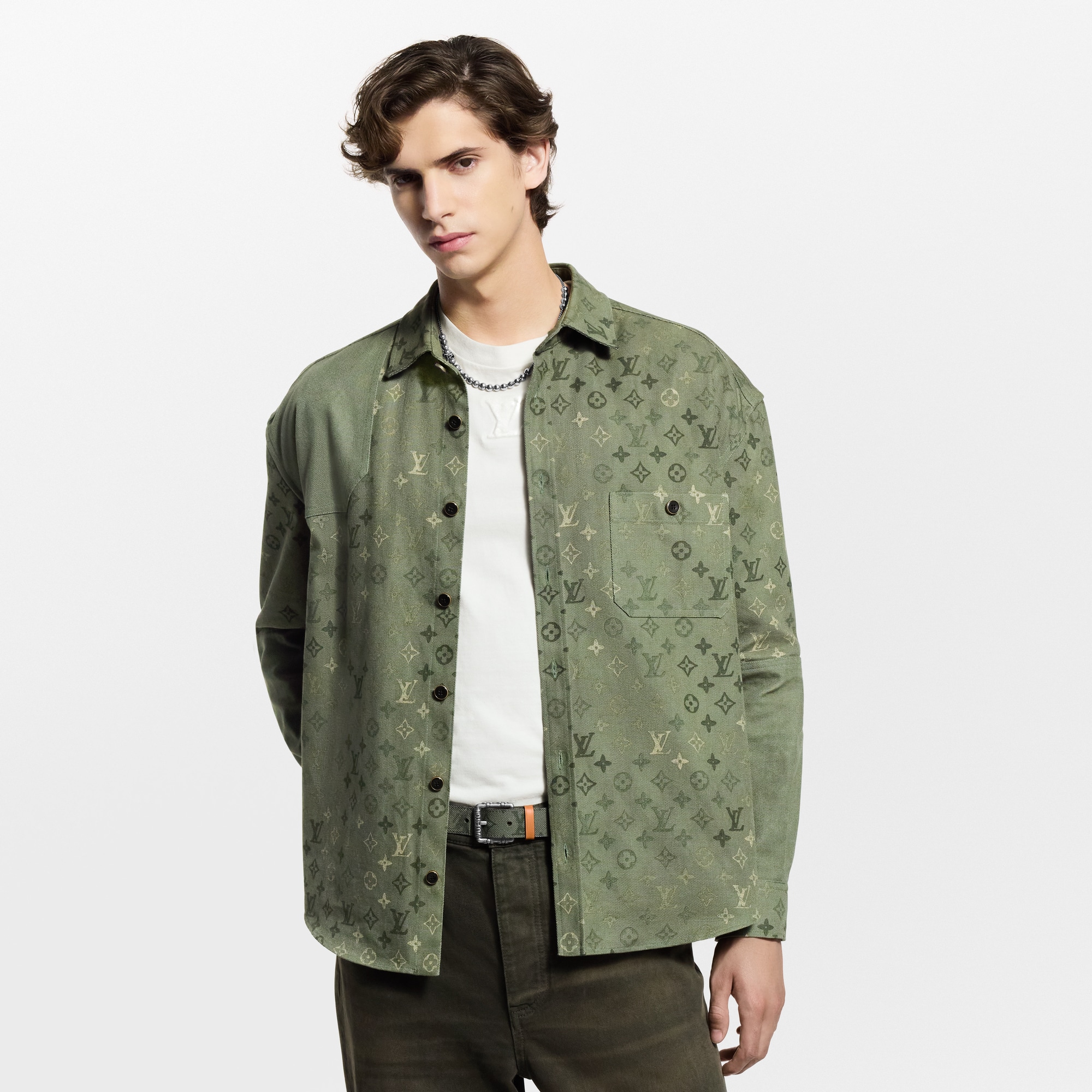 Overshirt im Workwear-Stil mit Monogram  Herren Ready to Wear Vollständige Ready to Wear | LOUIS VUITTON (Zoom)