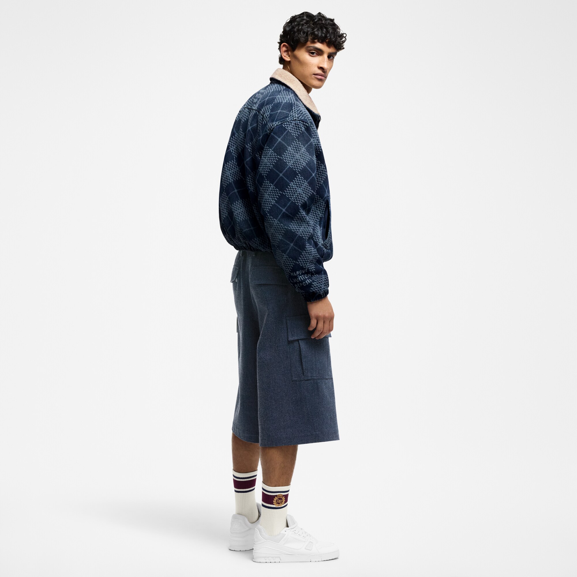 Oversized Cargo-Shorts aus Baumwoll-Wollgemisch  Herren Ready to Wear Hosen | LOUIS VUITTON (Zoom)