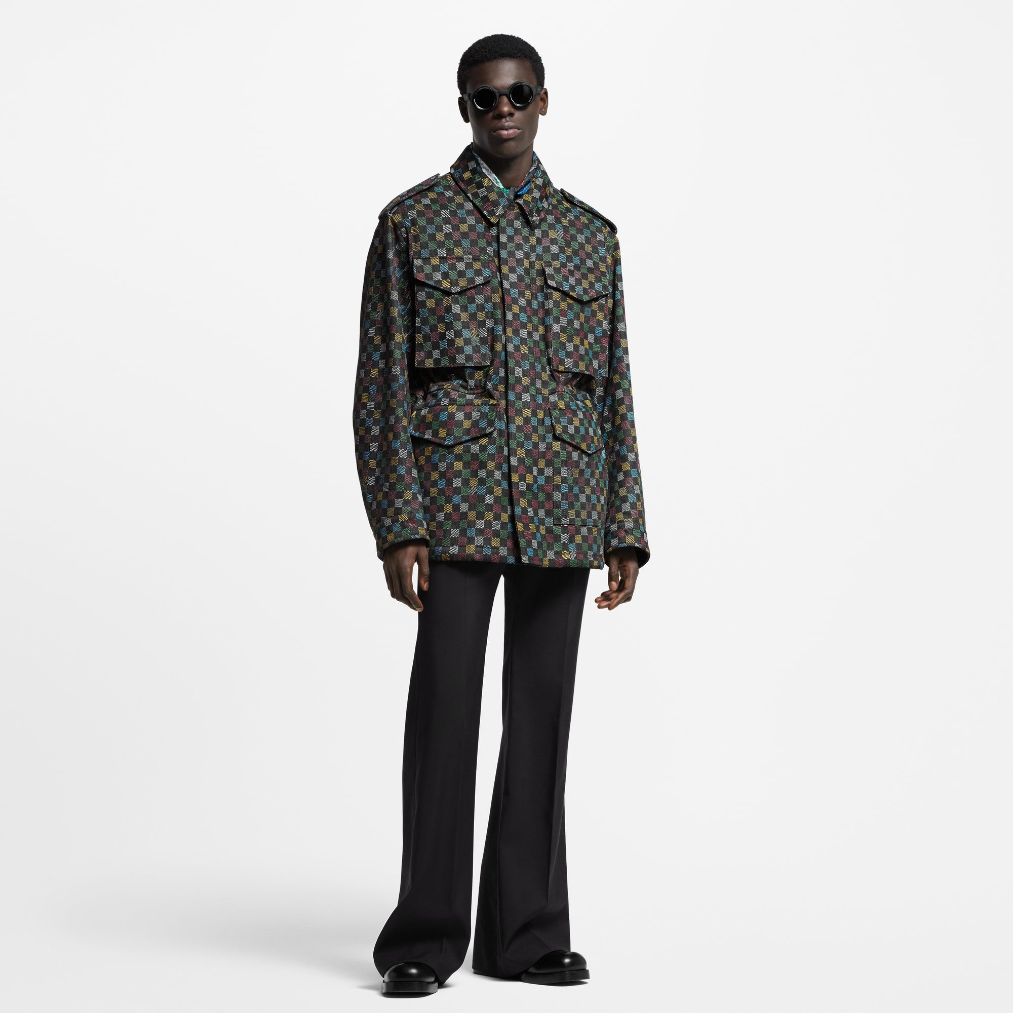 Parka aus Denim mit Damier-Motiv  Herren Ready to Wear Jacken und Mäntel | LOUIS VUITTON (Zoom)