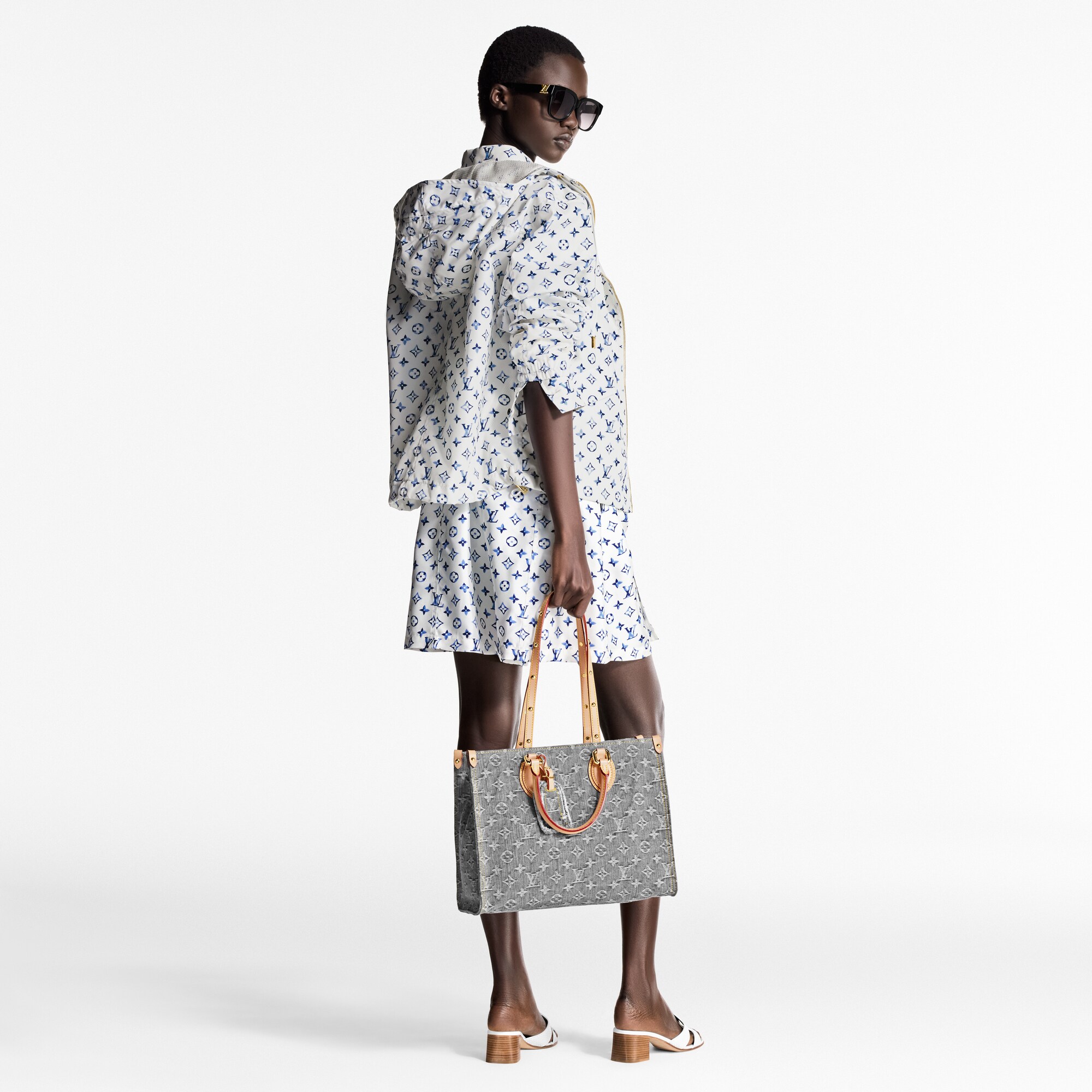 Parka mit Monogram-Motiv im Aquarell-Stil  Damen Ready to Wear Mäntel und Jacken | LOUIS VUITTON (Zoom)