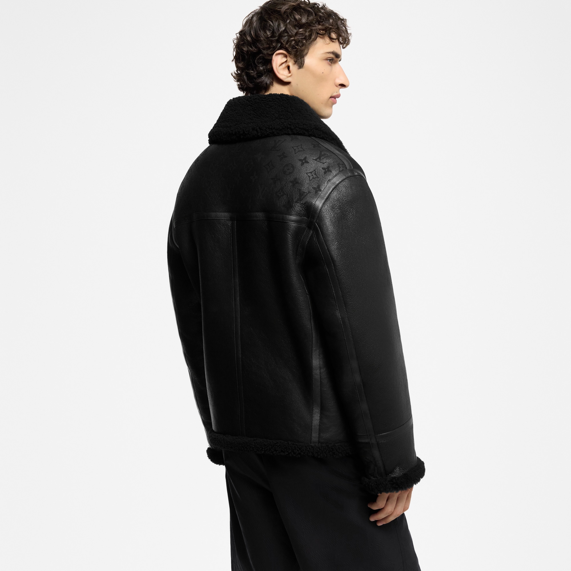 Pilotenjacke mit Lammfell  Herren Ready to Wear Jacken und Mäntel | LOUIS VUITTON (Zoom)