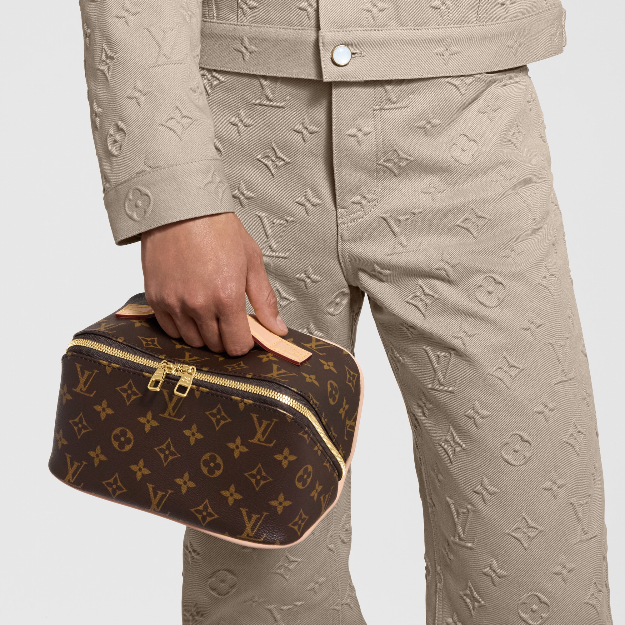 Poche Toilette Monogram Canvas Herren Reisegepäck Reiseaccessoires | LOUIS VUITTON (Zoom)