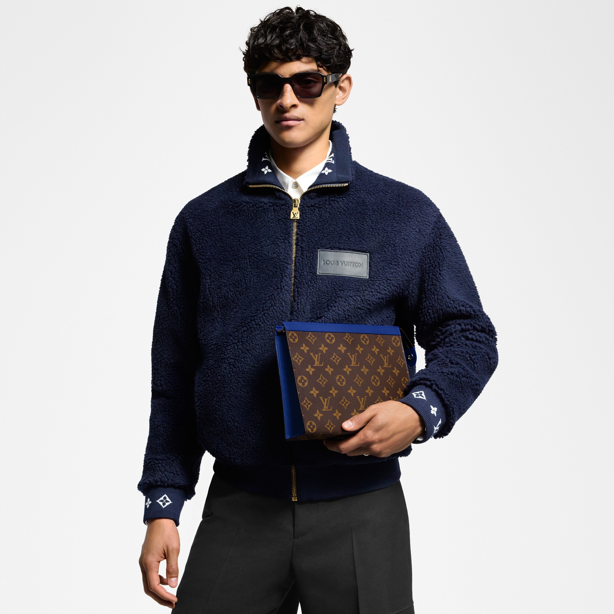Pochette Voyage MM G73 Herren Geldbörsen und Kleinlederwaren Pochettes | LOUIS VUITTON (Zoom)