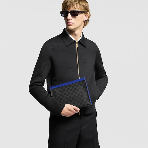 Pochette Voyage MM Damier Graphite Canvas Geschenkideen Ramadan Gifts for Him } | LOUIS VUITTON (Zoom)
