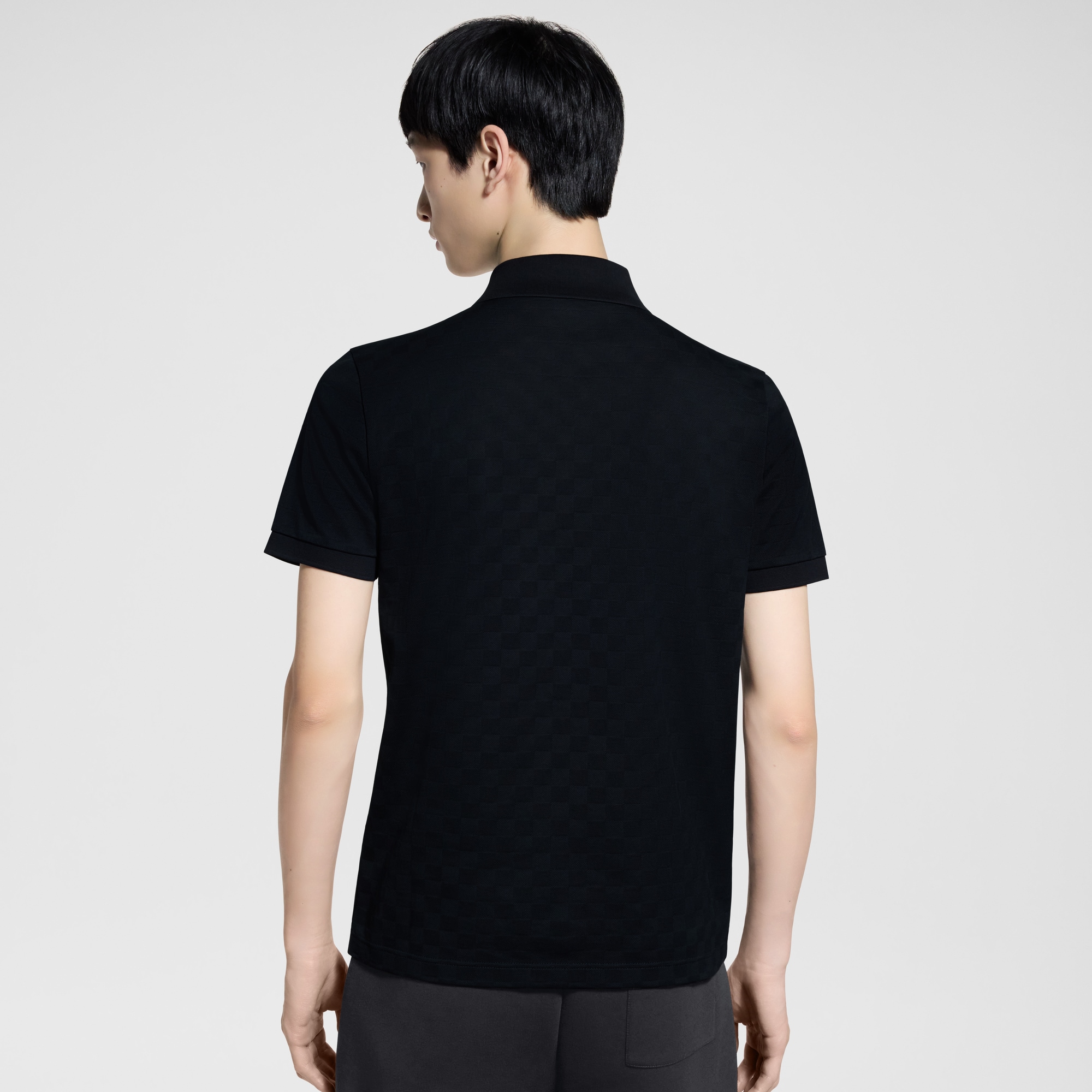 Polohemd aus Baumwollpiqué mit Damier-Motiv  Herren Ready to Wear T-Shirts und Poloshirts | LOUIS VUITTON (Zoom)