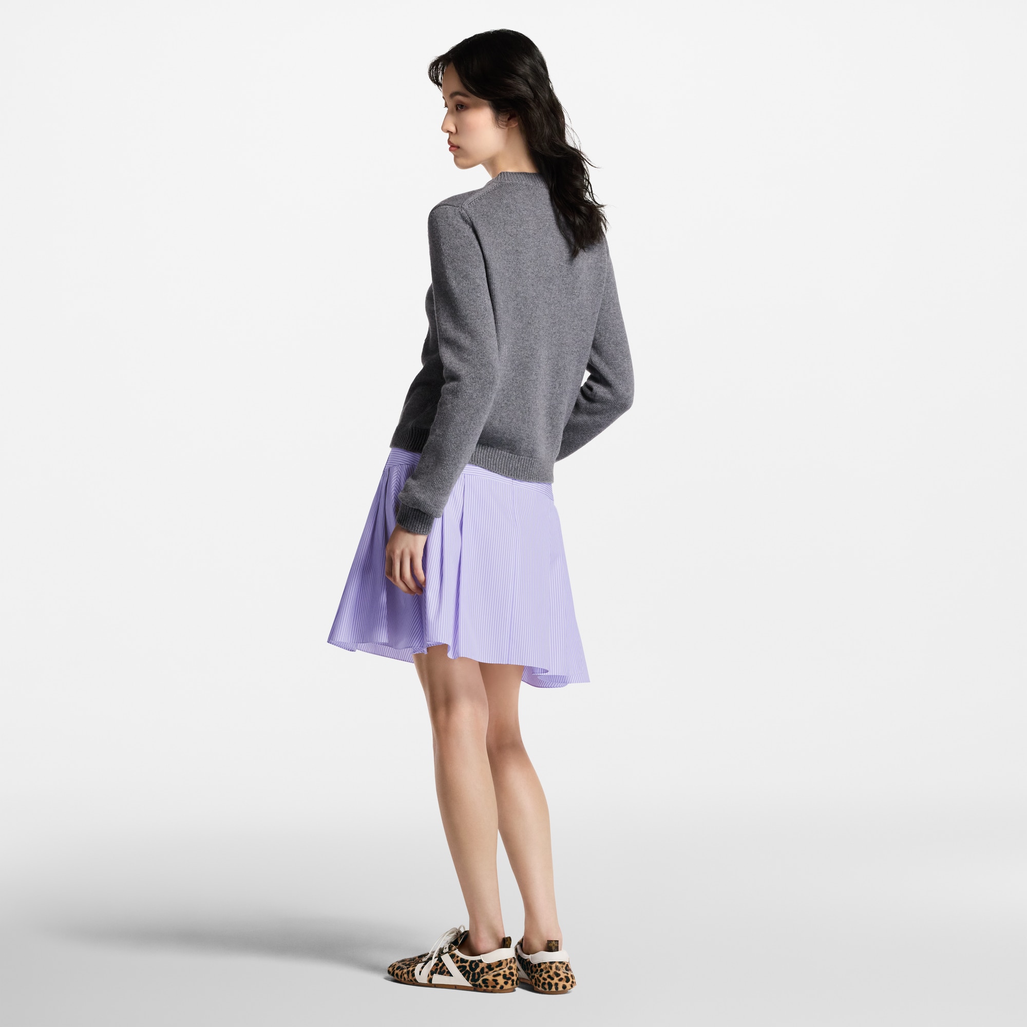 Pullover mit charakteristischer Stickerei  Damen Ready to Wear Strick | LOUIS VUITTON (Zoom)