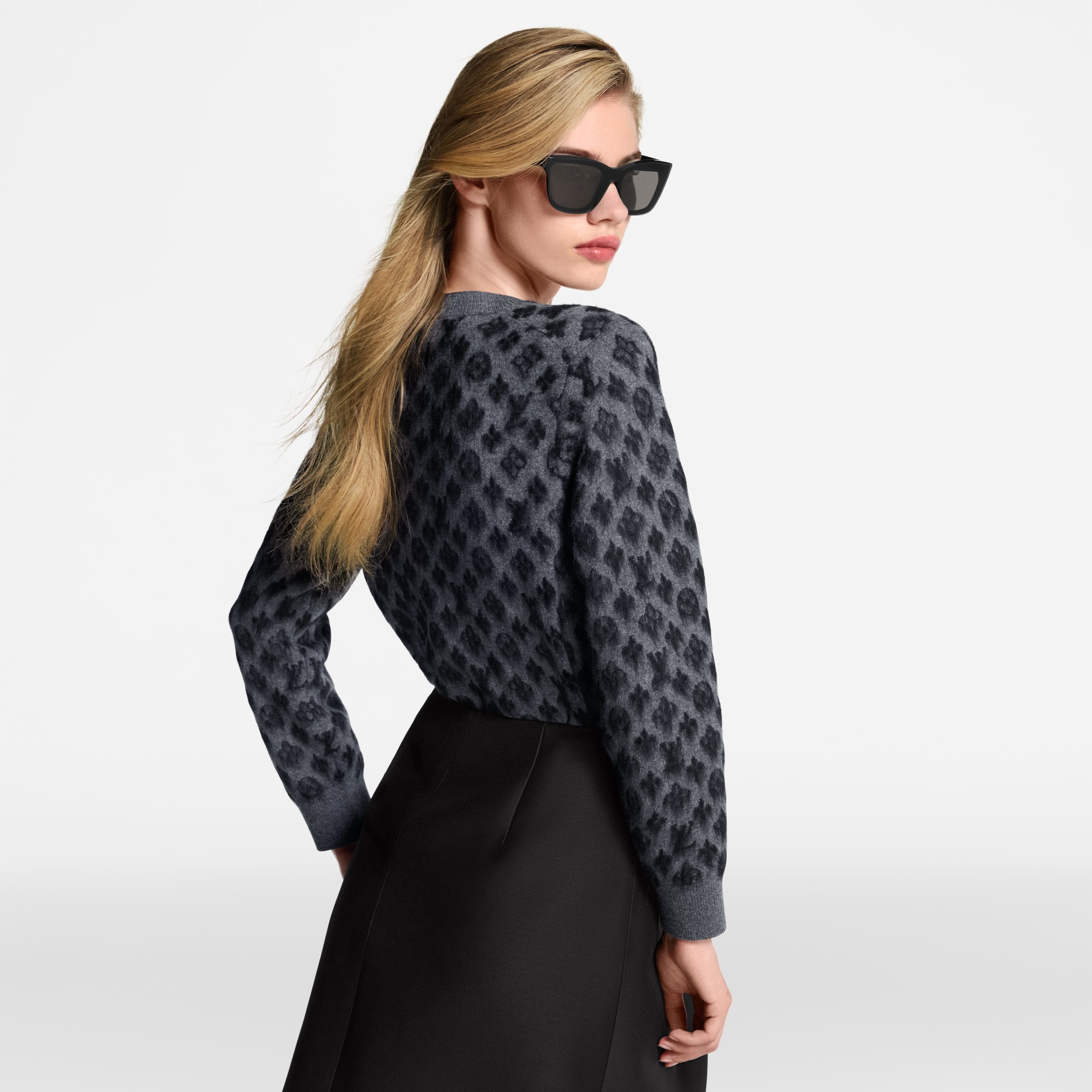 Pullover mit gebürstetem Design und Monogram-Motiv  Damen Ready to Wear Strick | LOUIS VUITTON (Zoom)