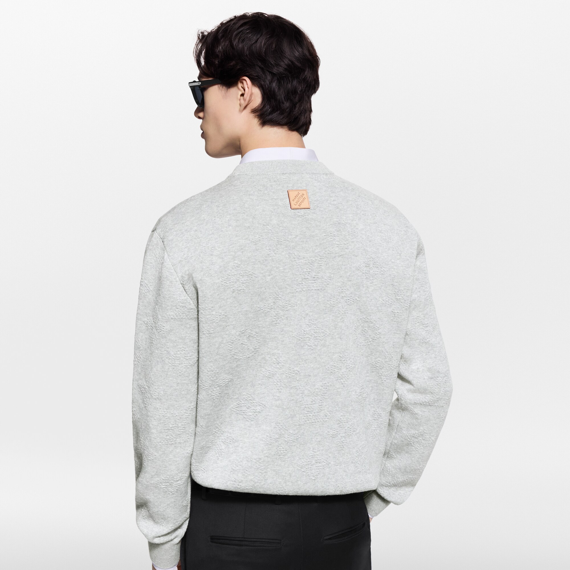 Pullover mit Monogram-Prägung  Herren Ready to Wear Vollständige Ready to Wear | LOUIS VUITTON (Zoom)