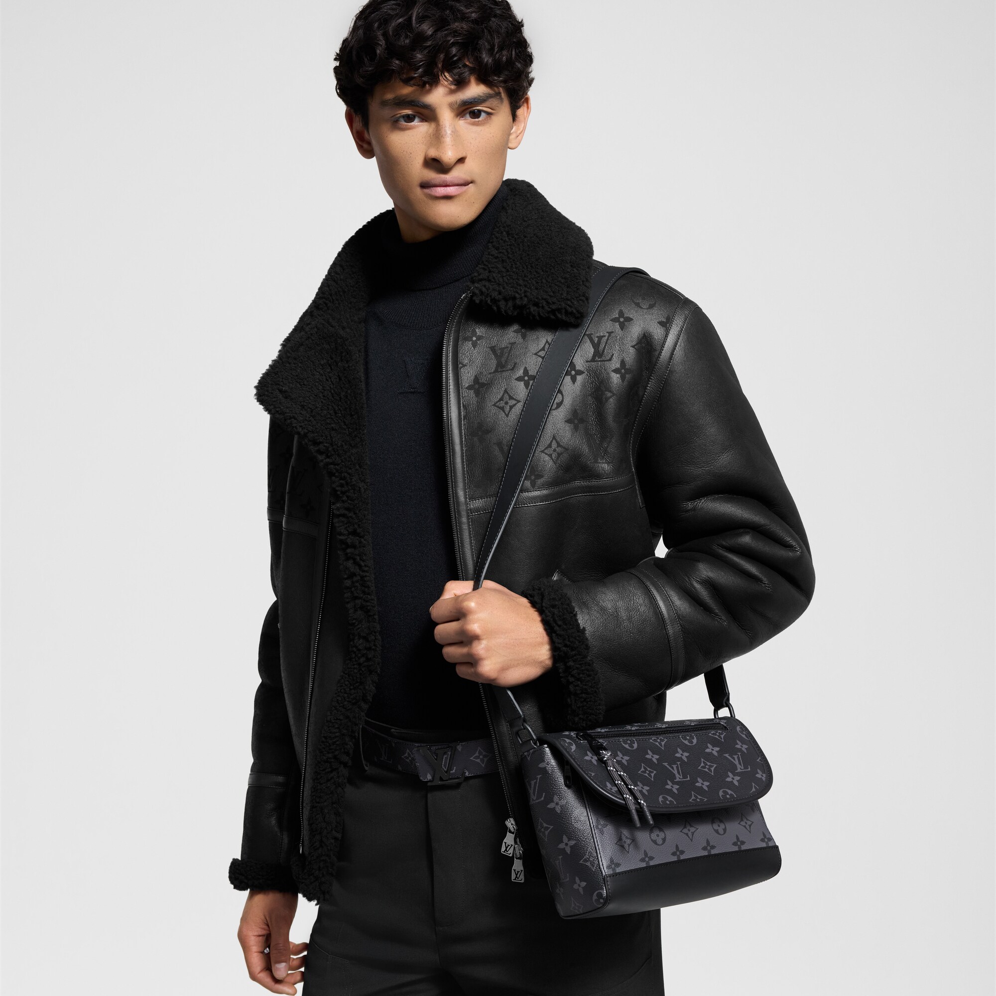 Pulse Messenger Tasche Monogram Eclipse Herren Taschen Alle Taschen | LOUIS VUITTON (Zoom)