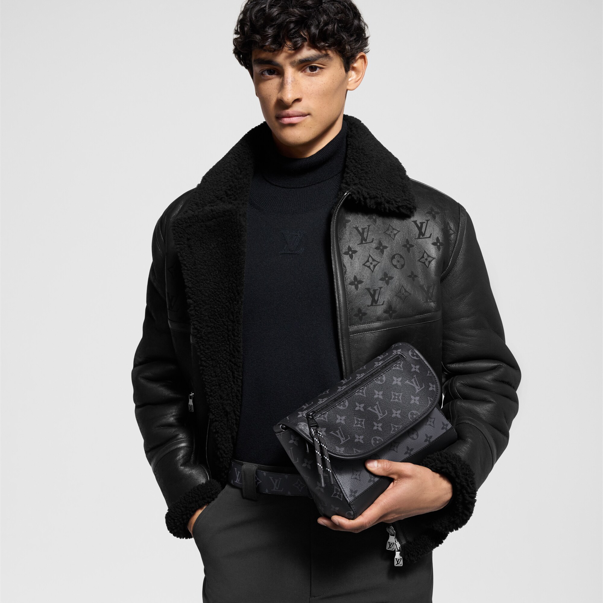 Pulse Messenger Tasche Monogram Eclipse Herren Taschen Alle Taschen | LOUIS VUITTON (Zoom)