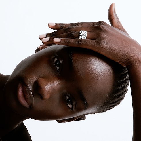 Pure V Ring, Weißgold und Diamanten Schmuck Kategorien Ringe | LOUIS VUITTON (Zoom)